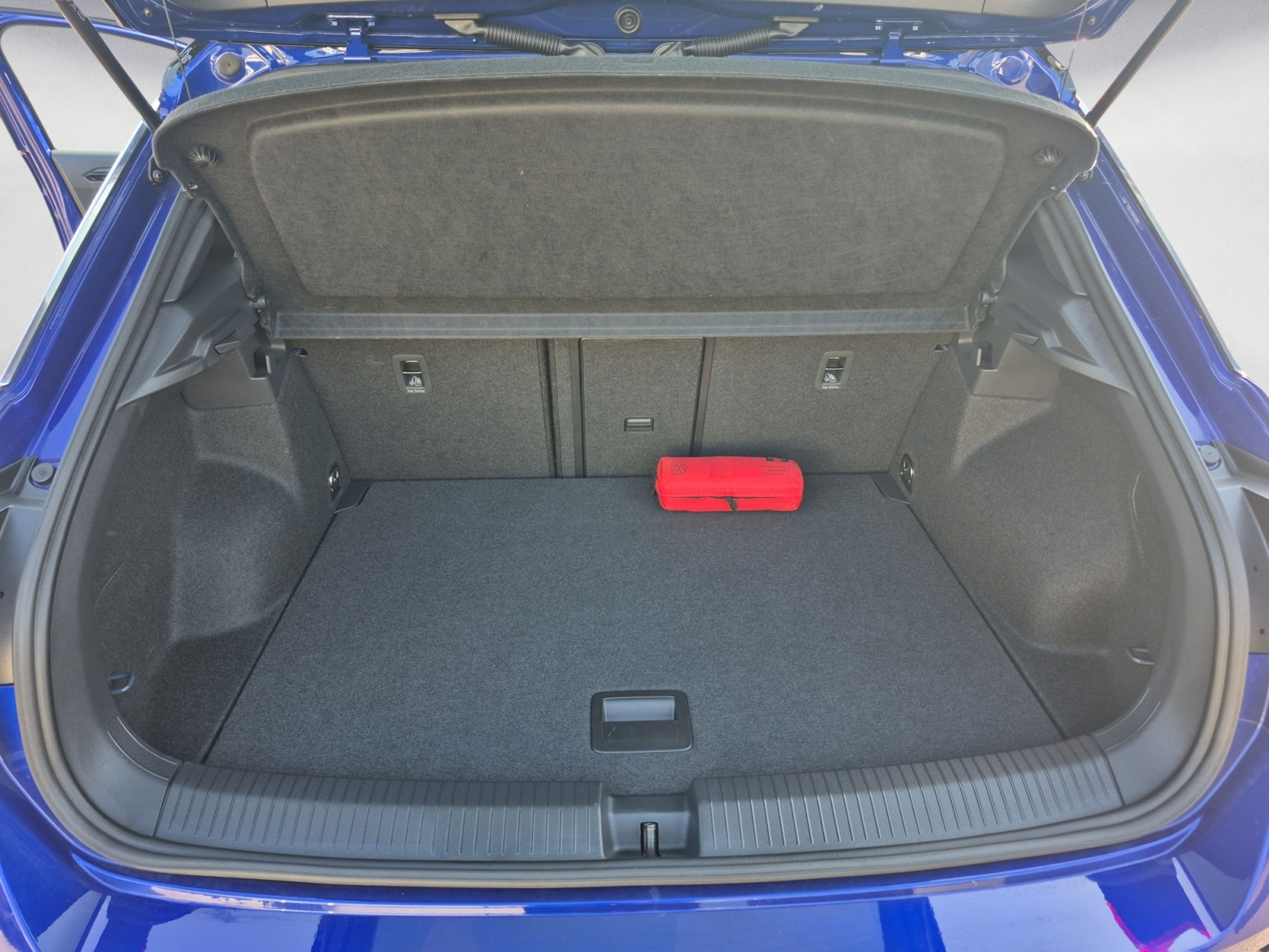 Volkswagen - T-Roc 1.5 TSI OPF R-Line