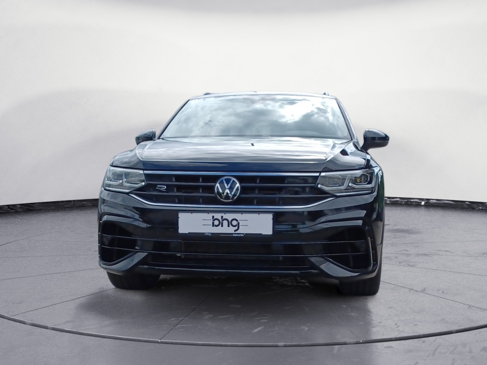 Volkswagen - Tiguan R 2.0 TSI 4Motion DSG
