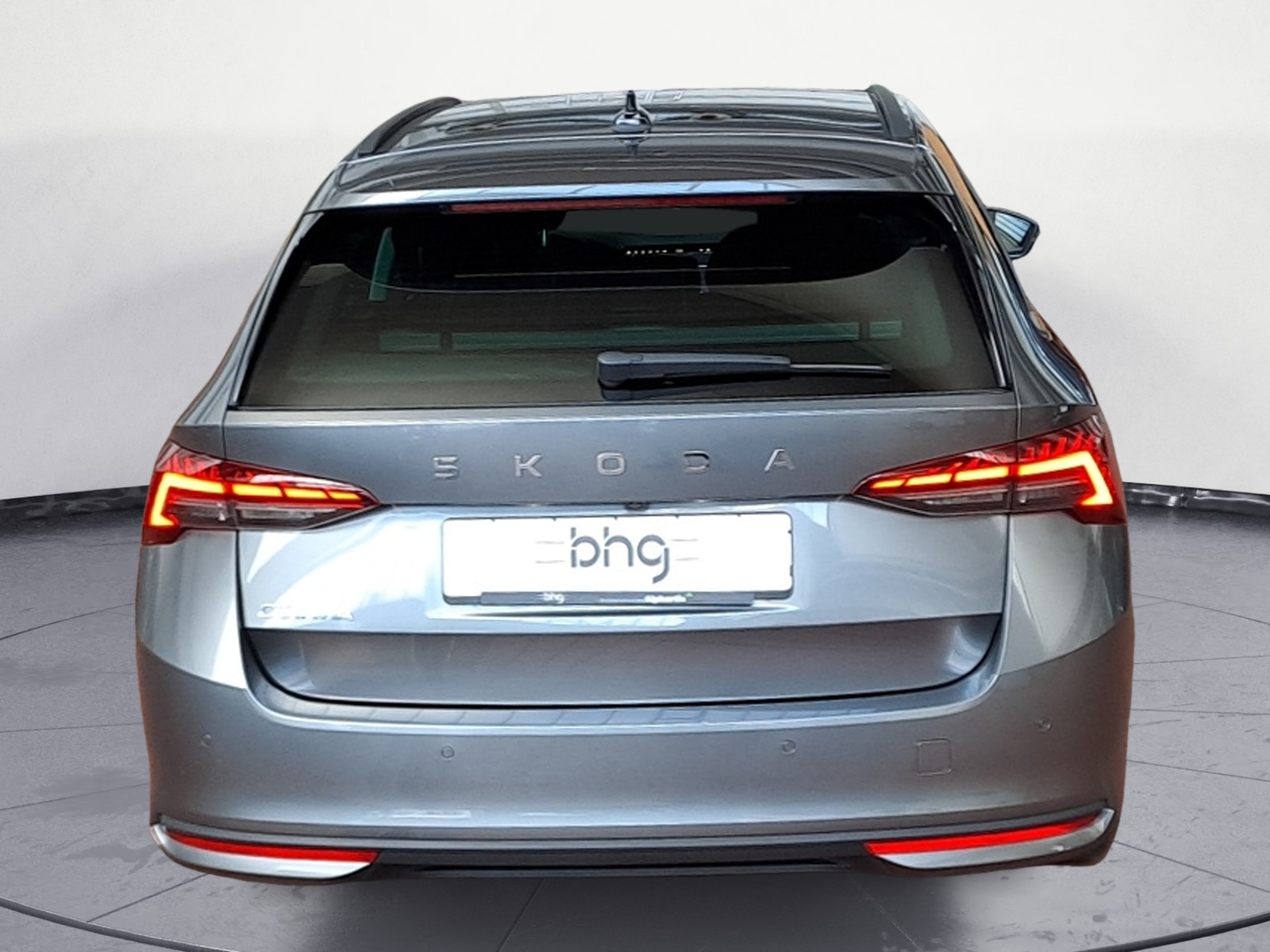 Skoda - Octavia Combi 2.0 TDI Selection DSG