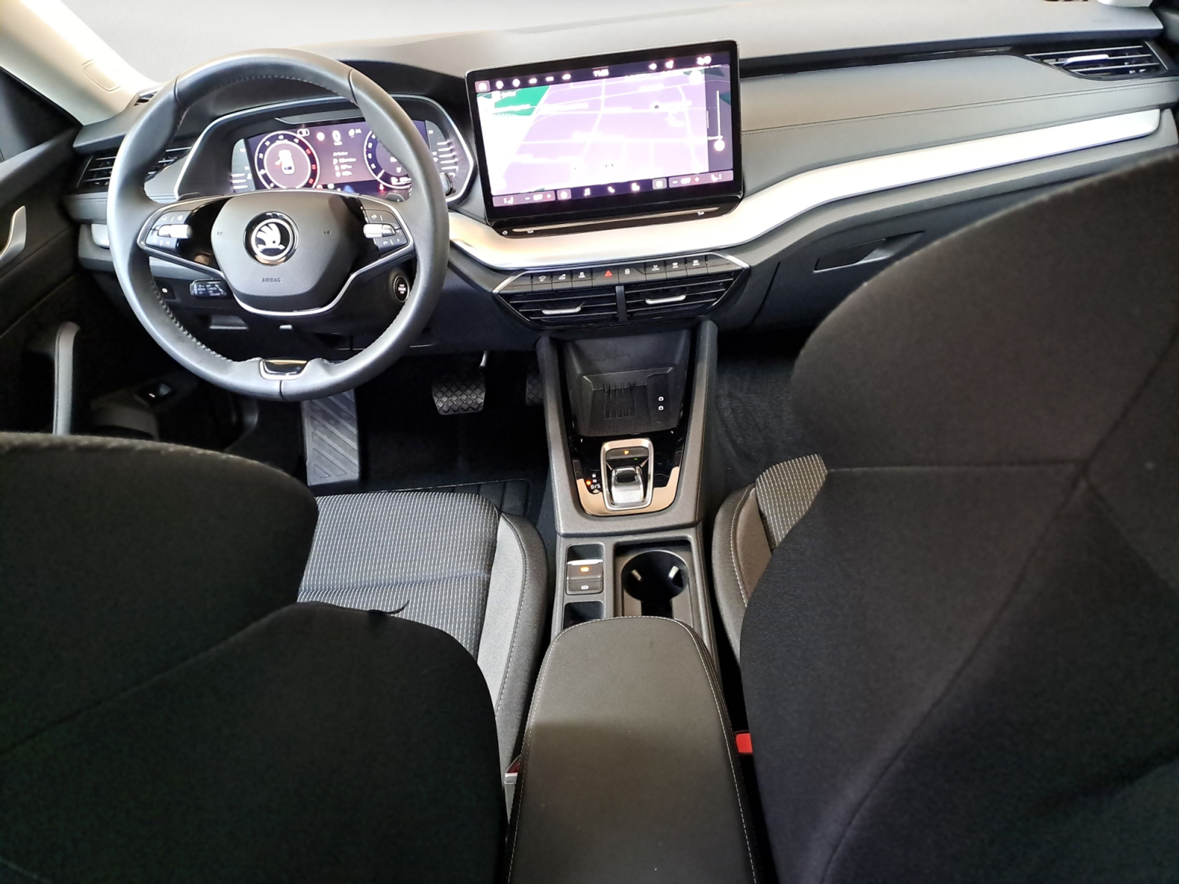 Skoda - Octavia Combi 2.0 TDI Selection DSG