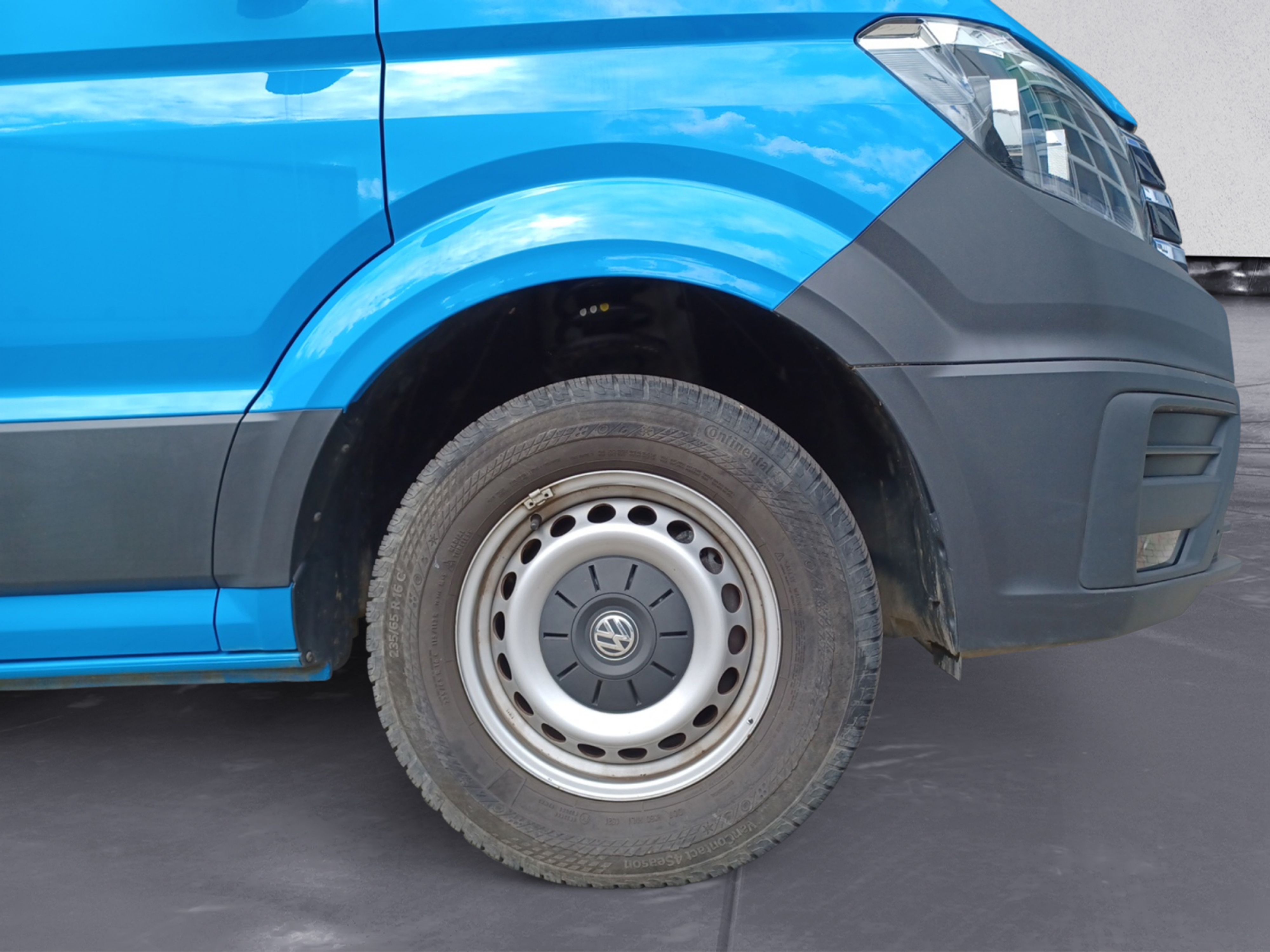 Volkswagen - Crafter 35 DoKa MR 2.0 TDI