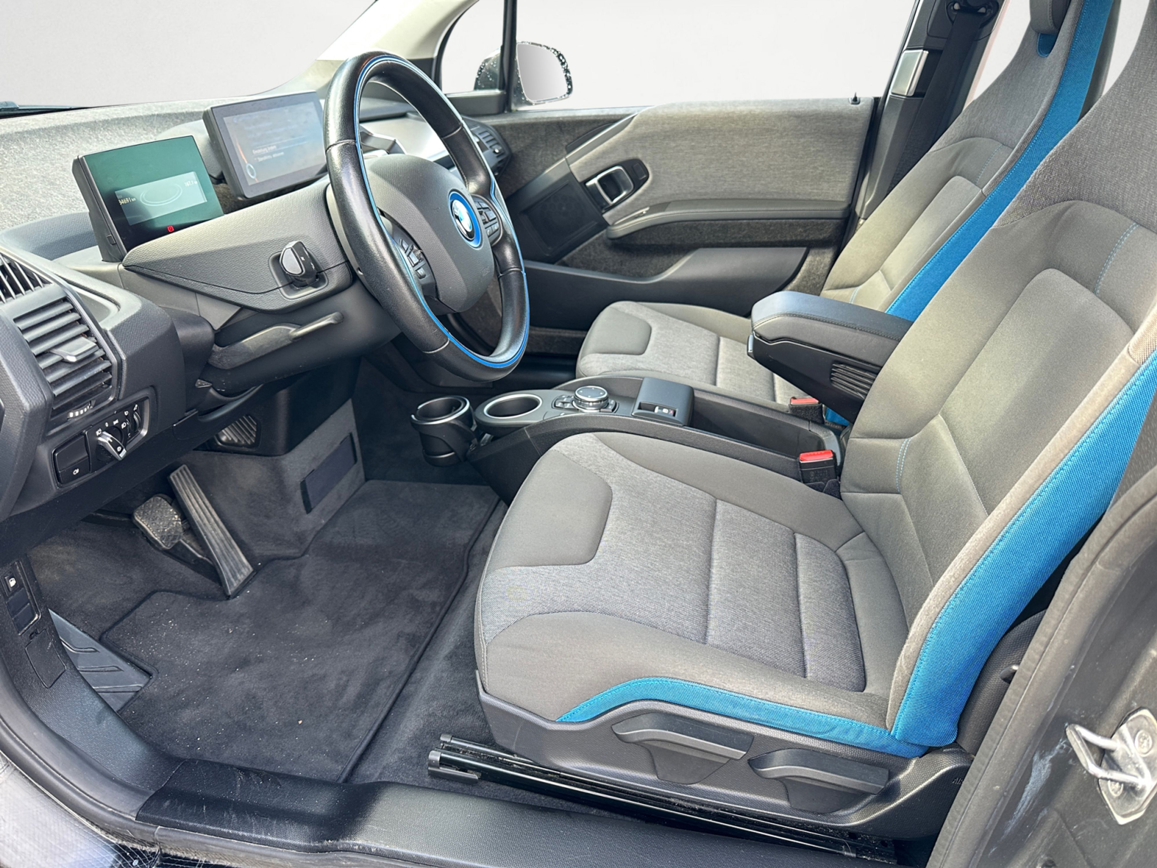 BMW - i3