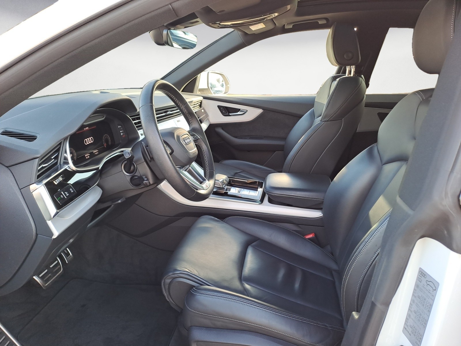 Audi - SQ8 TFSI 373(507) kW(PS) tiptronic