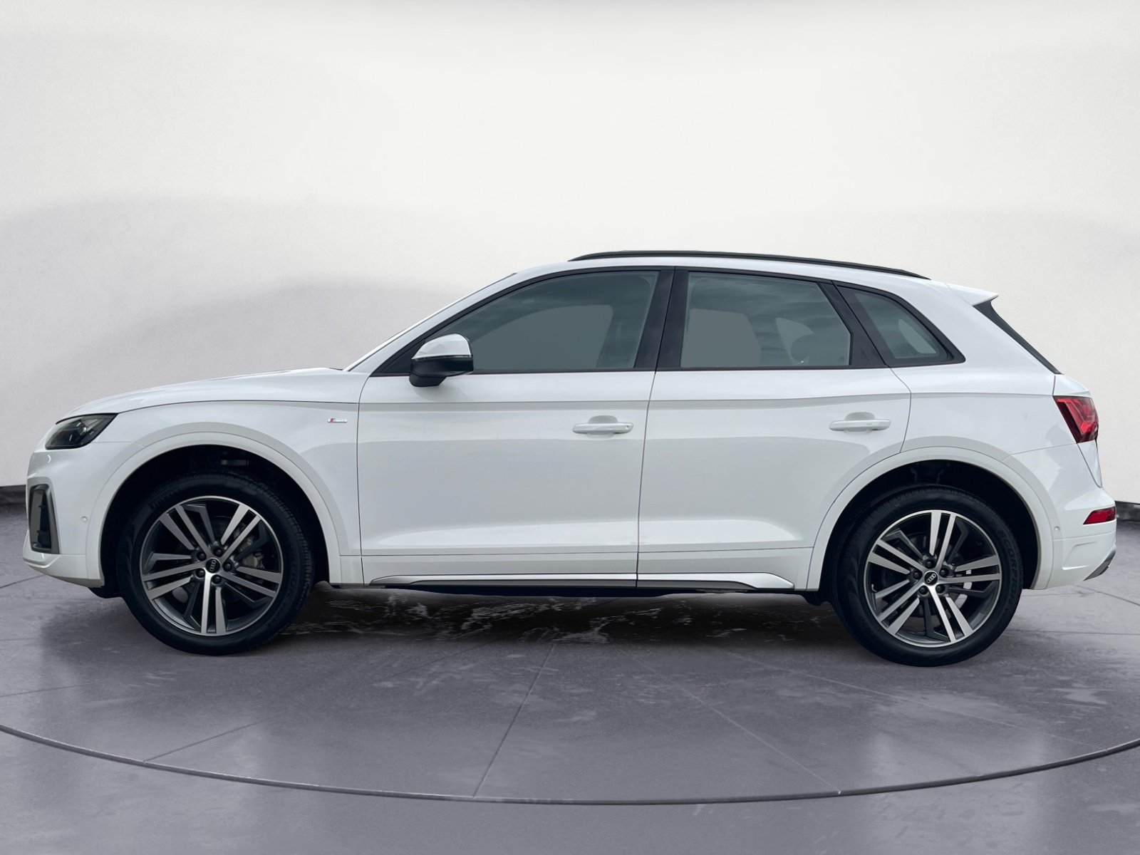 Audi - Q5 40 TDI quattro S tronic S line