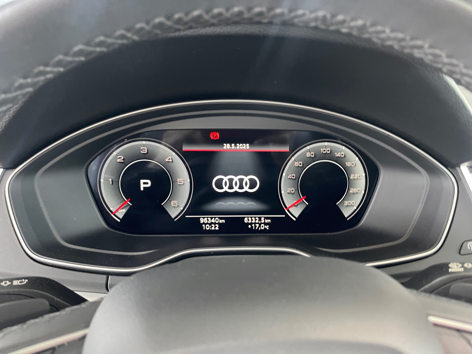 Audi - Q5 40 TDI quattro S tronic S line