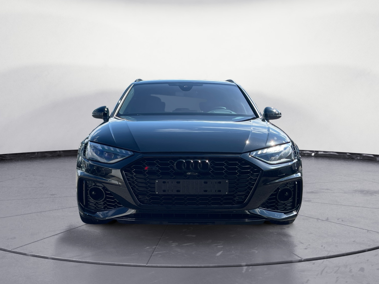Audi - RS4 Avant