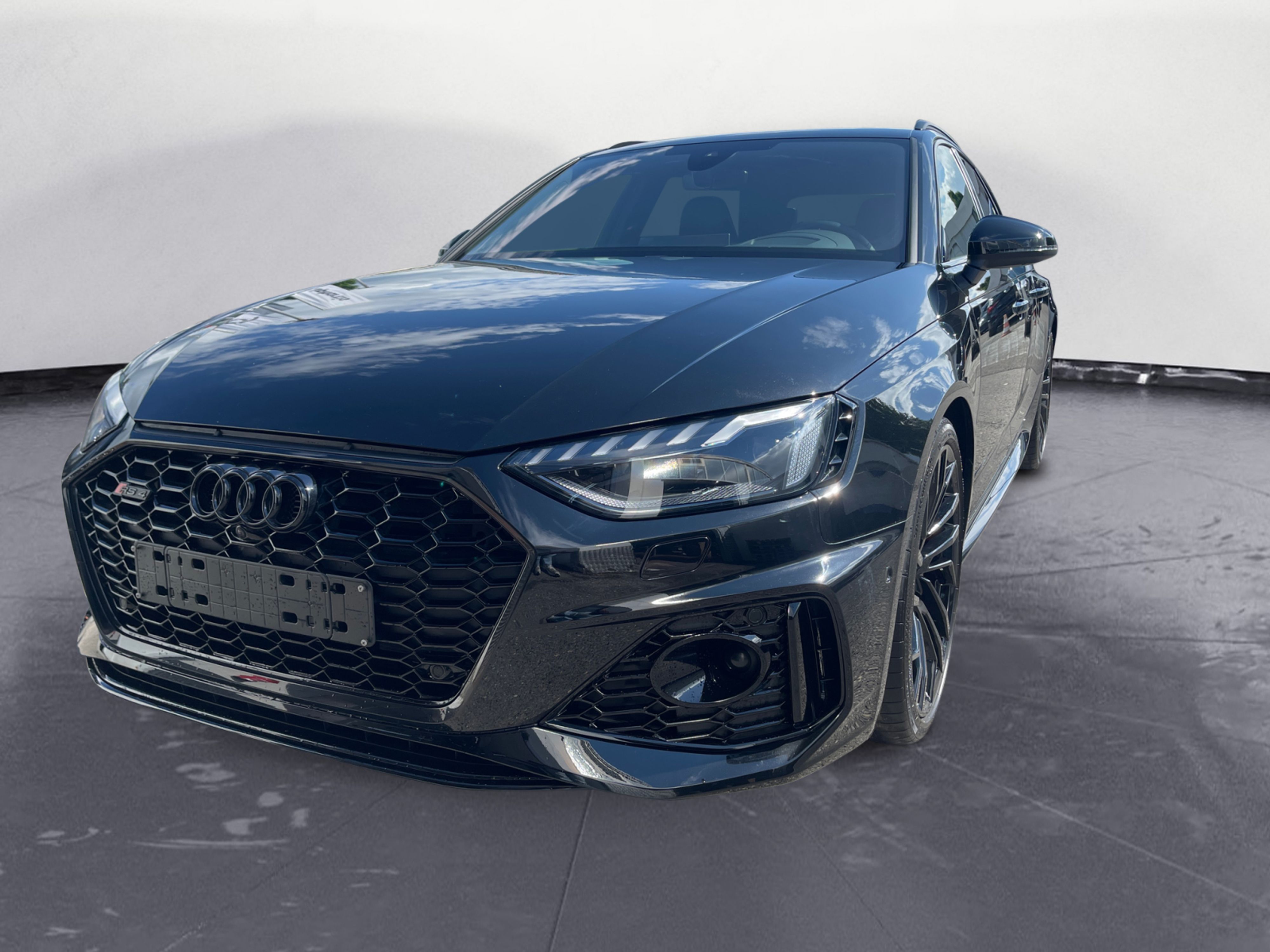 Audi - RS4 Avant