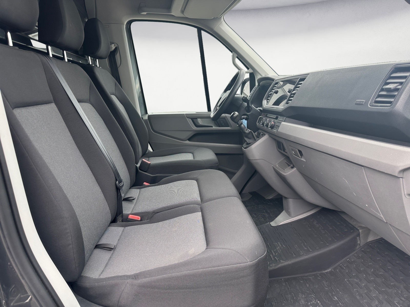 Volkswagen - Crafter 35 TDI LR KOFFERAUFBAU
