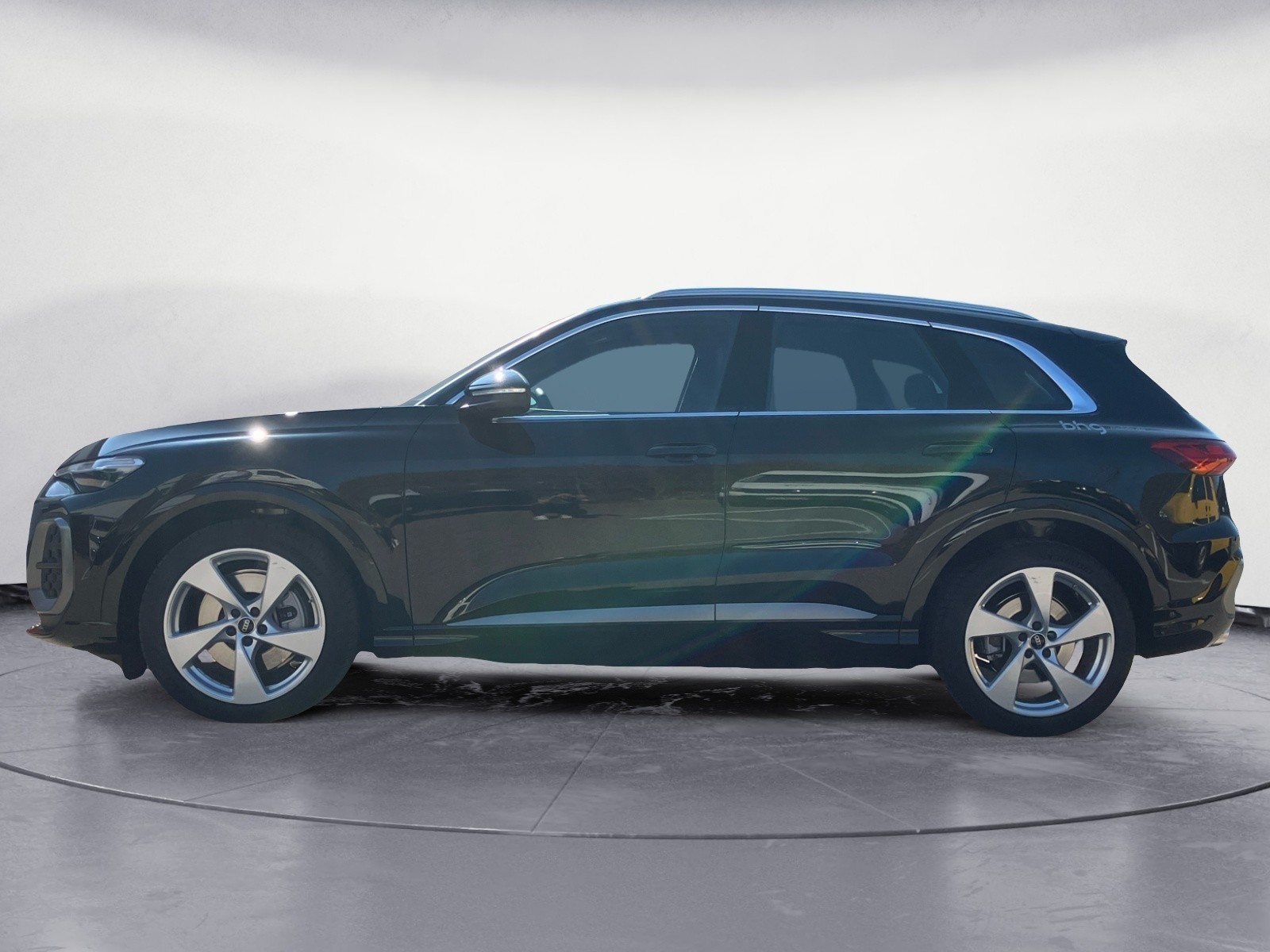 Audi - Q5 SUV TDI quattro  S tronic