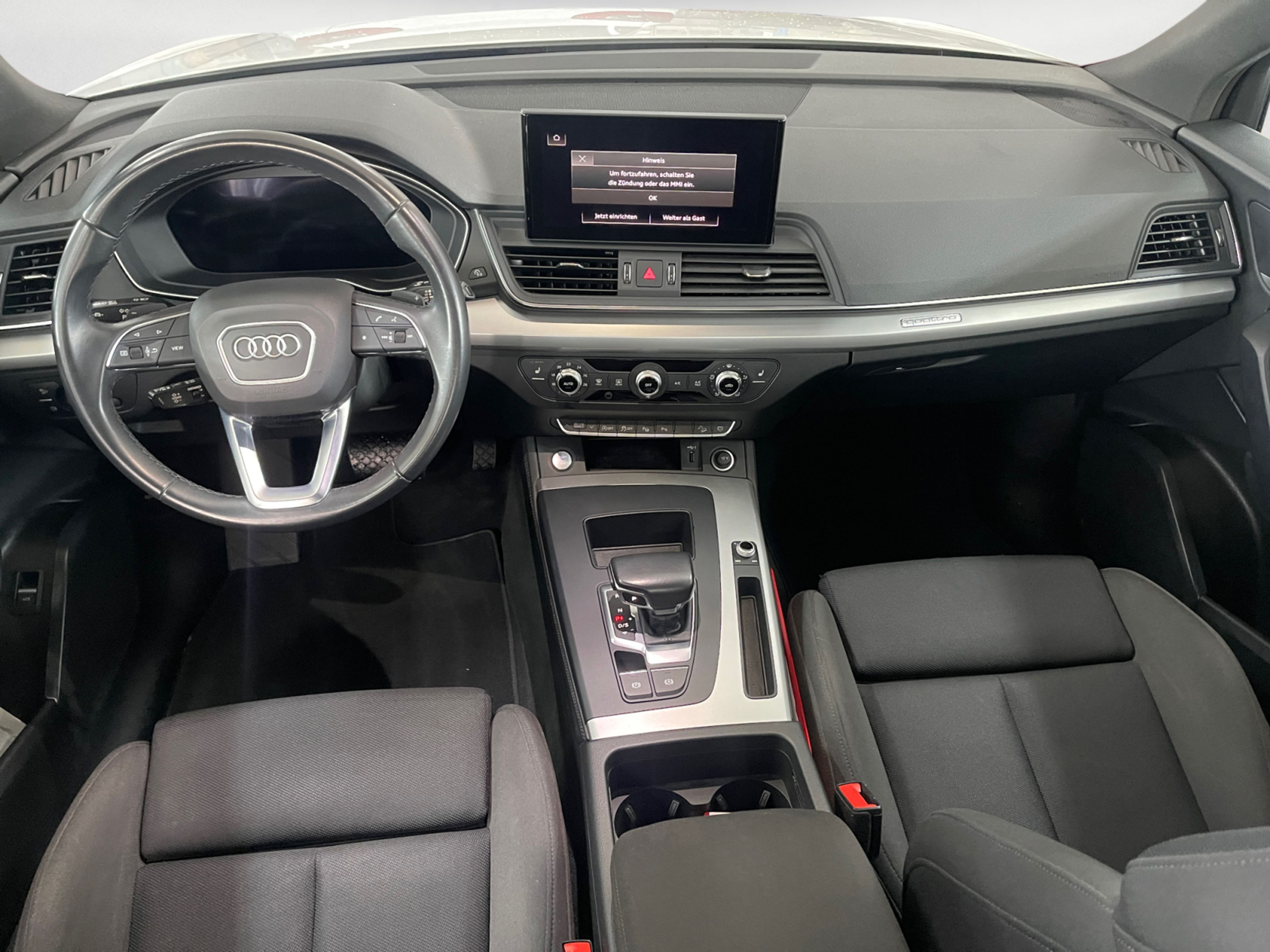 Audi - Q5 40 TDI quattro S tronic S line