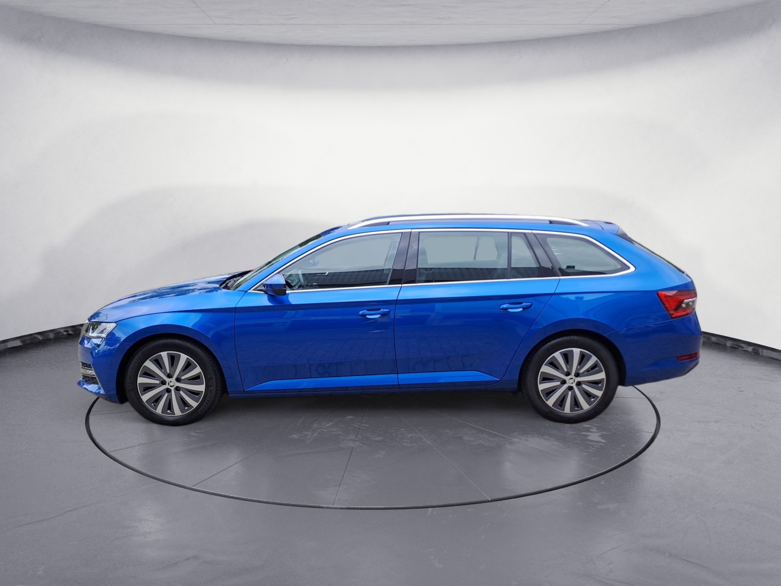 Skoda - Superb Combi 1.4 TSI iV Style DSG