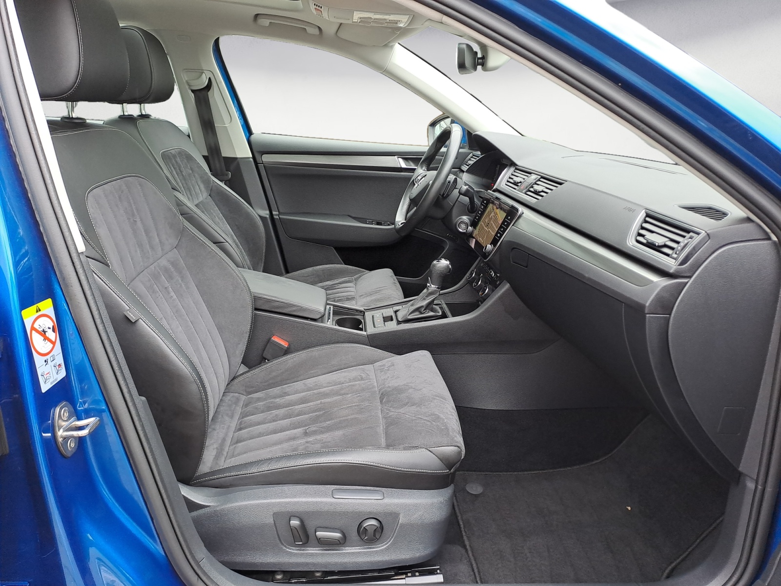 Skoda - Superb Combi 1.4 TSI iV Style DSG