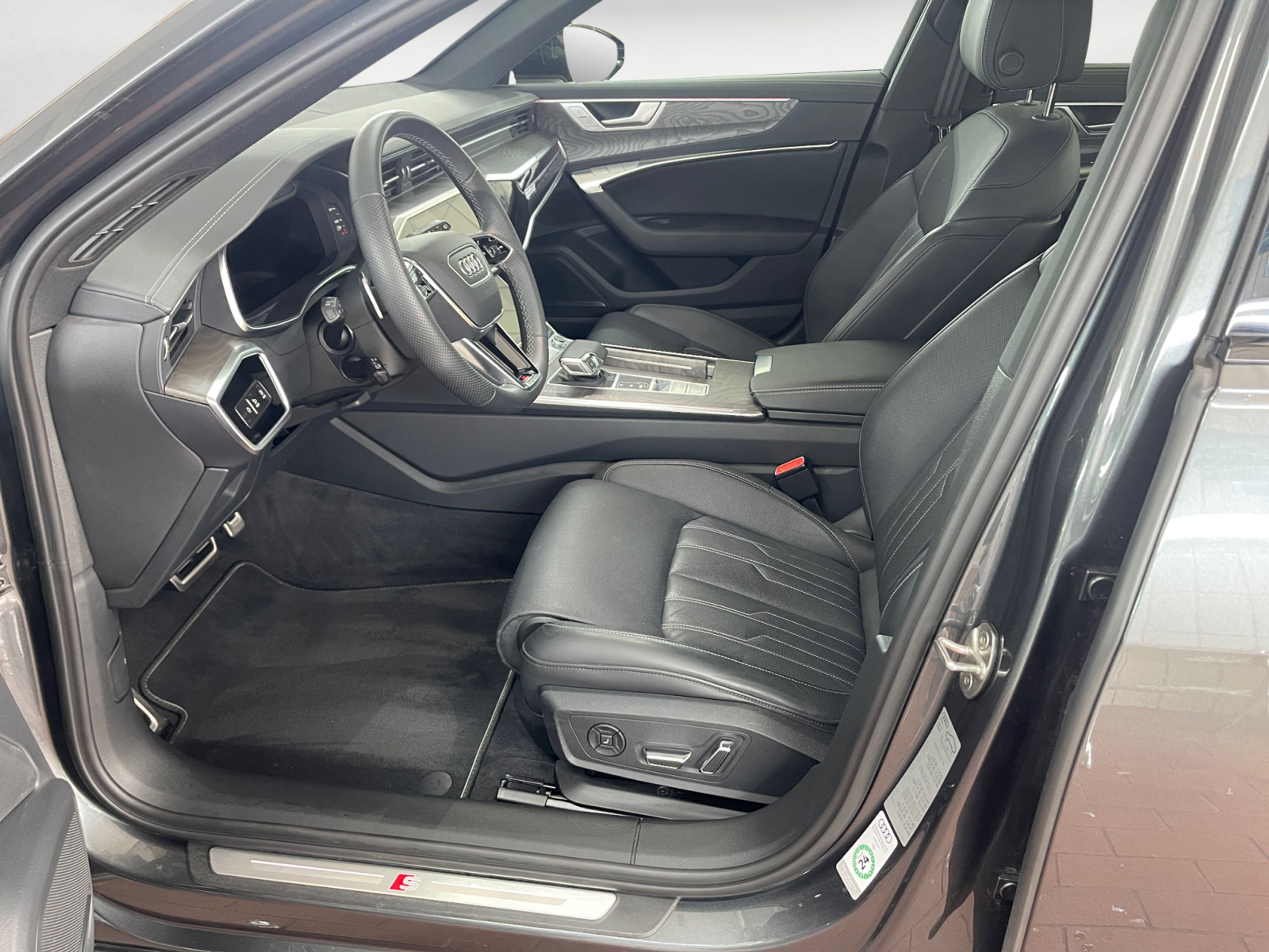 Audi - A6 Avant