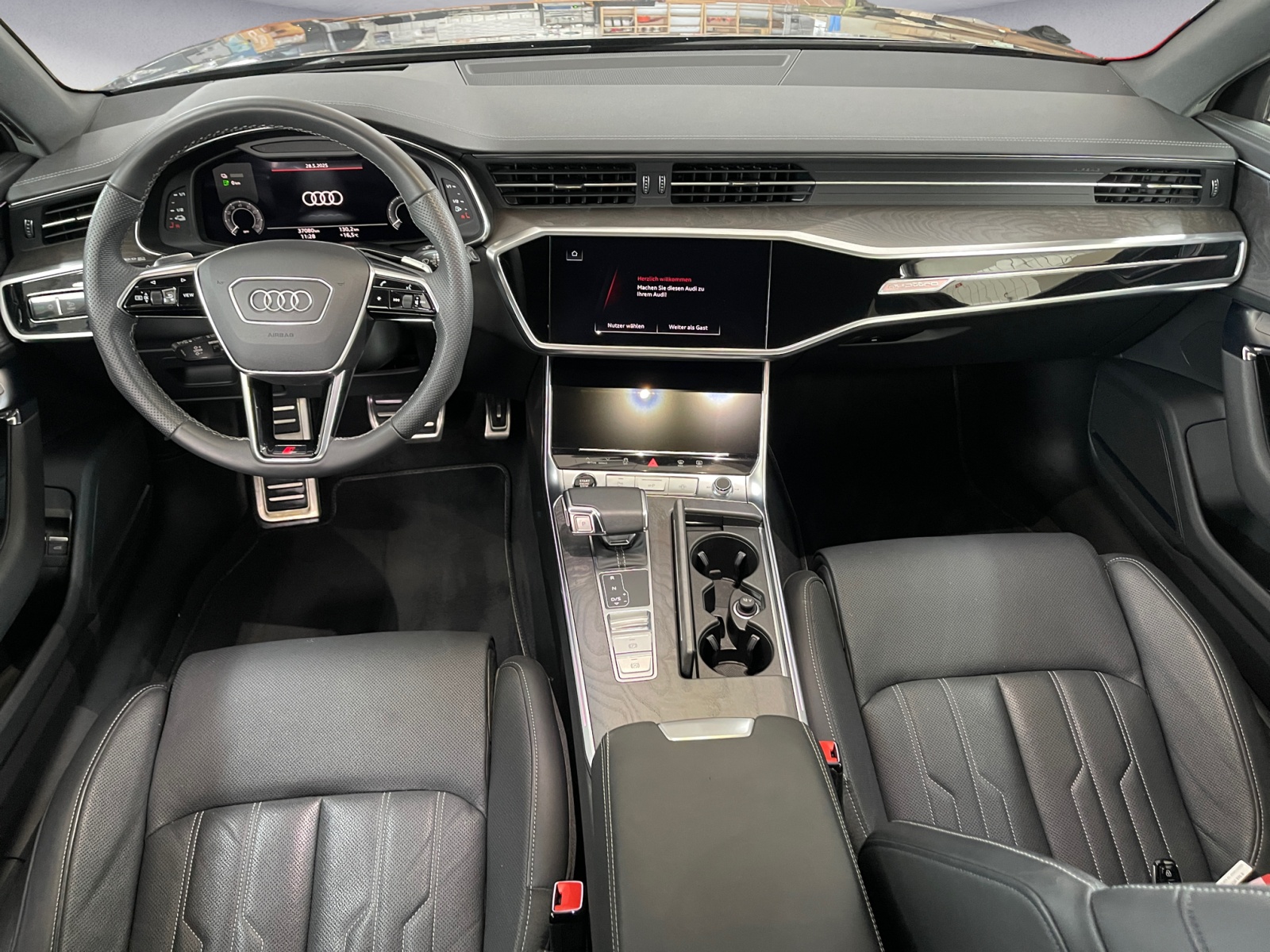 Audi - A6 Avant