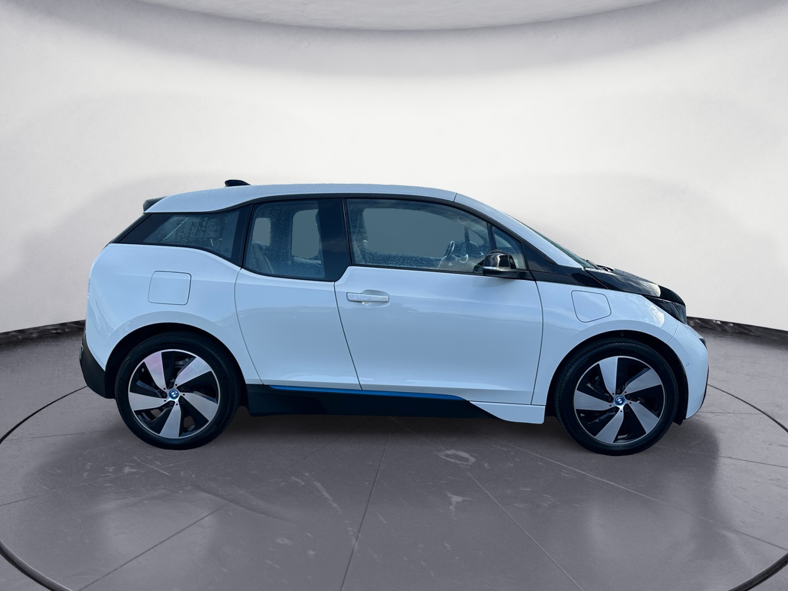 BMW - i3