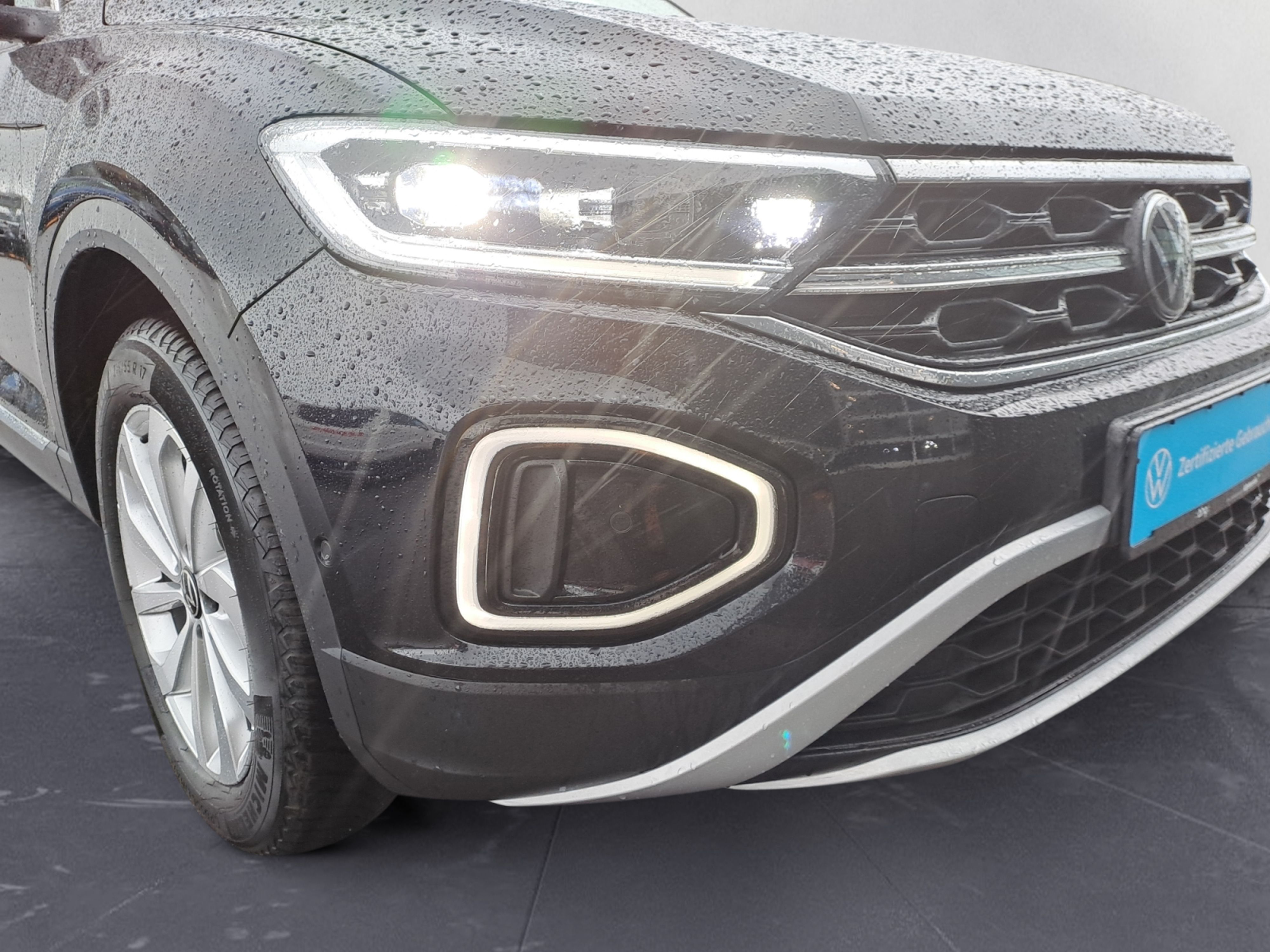Volkswagen - T-Roc