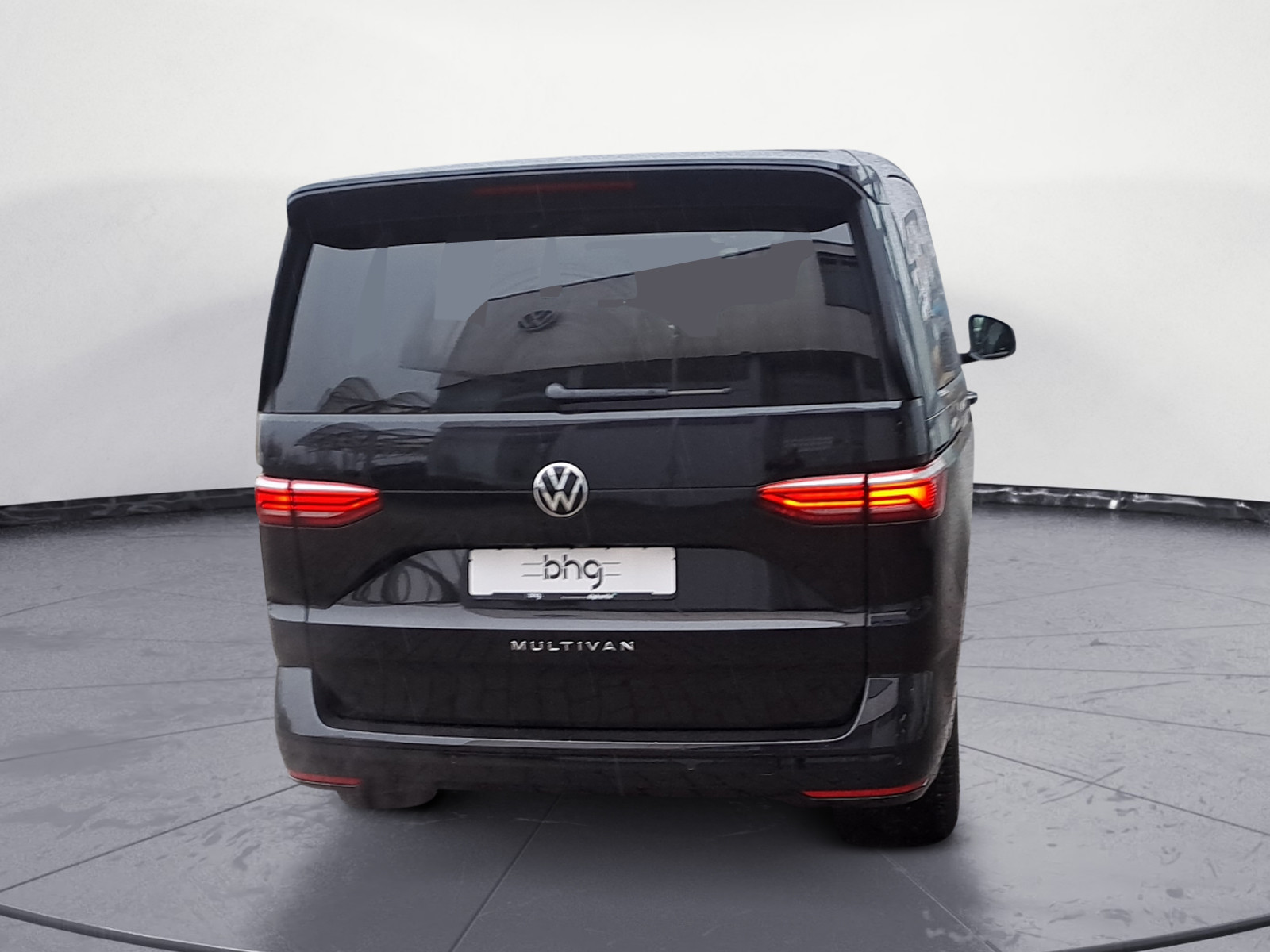 Volkswagen - T7 Multivan DSG Life AHK ACC
