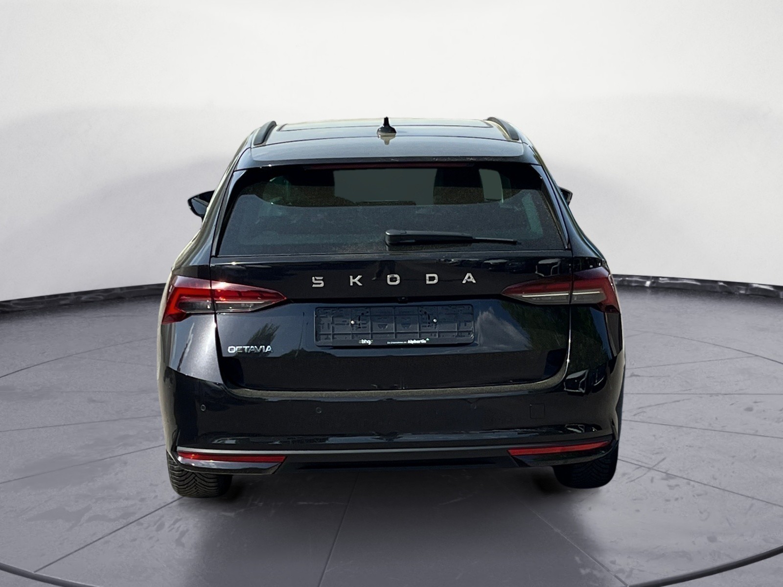 Skoda - Octavia Combi 1.5 TSI DSG Selection
