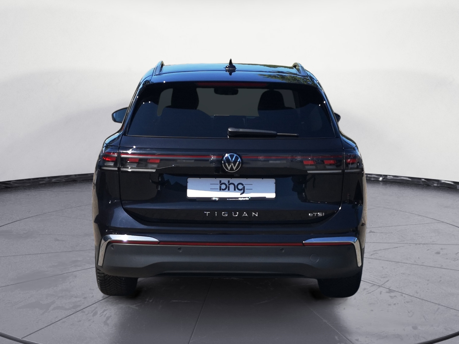 Volkswagen - Tiguan 1.5 eTSI Elegance DSG