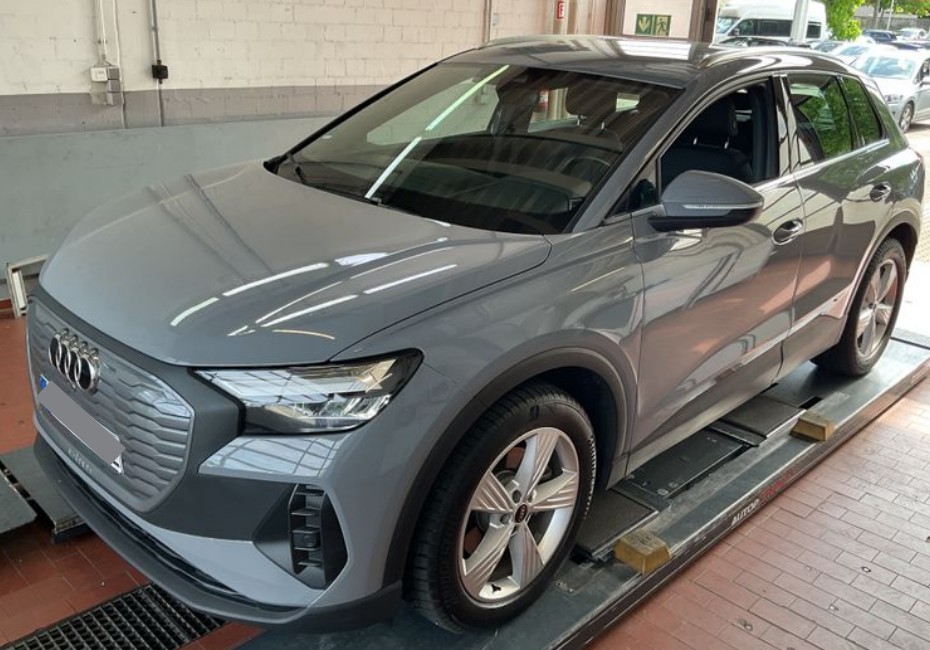 Audi - Q4 35 e-tron 