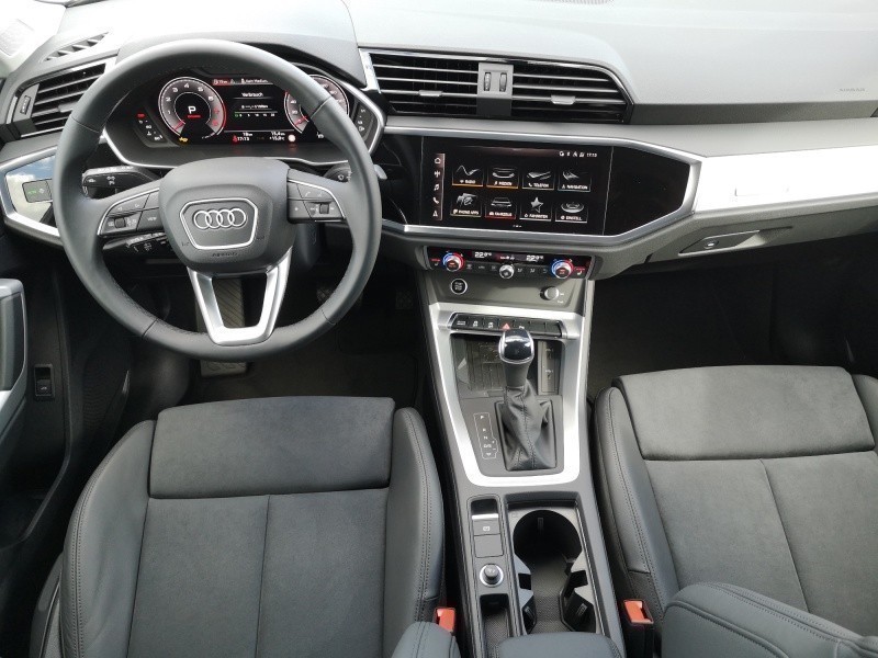 Audi - Q3 Sportback