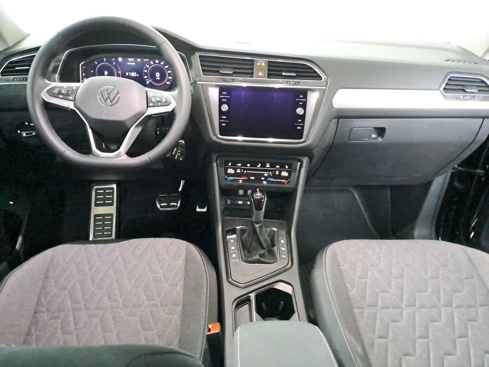 Volkswagen - Tiguan Allspace Life 2,0 l TDI SCR 110 k