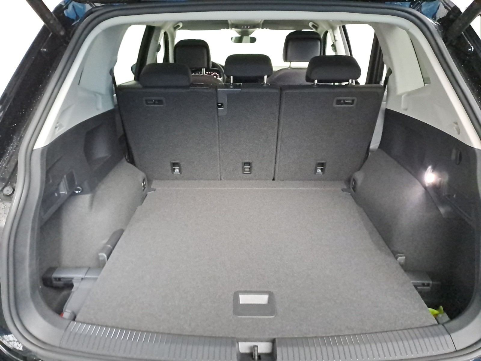 Volkswagen - Tiguan Allspace Life 2,0 l TDI SCR 110 k