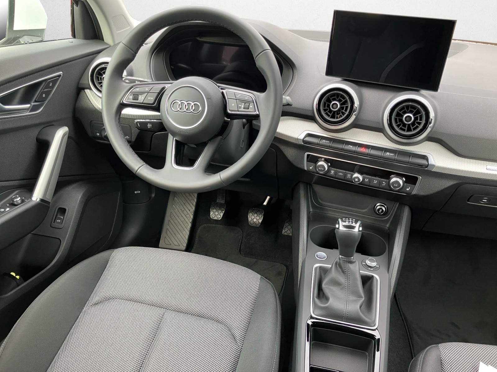 Audi - Q2 30 TFSI 85(116) kW(PS) Schaltget