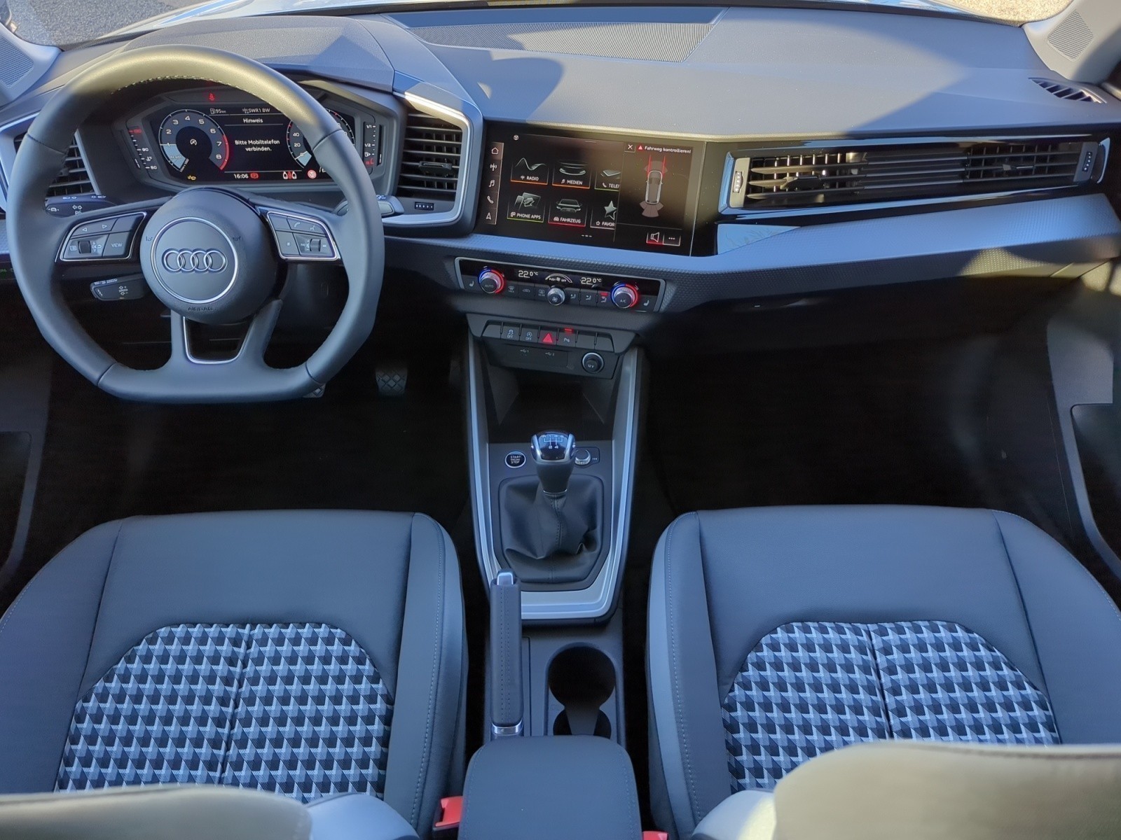 Audi - A1 Sportback advanced 25 TFSI 70(95 ) kW(PS) Schaltgetriebe