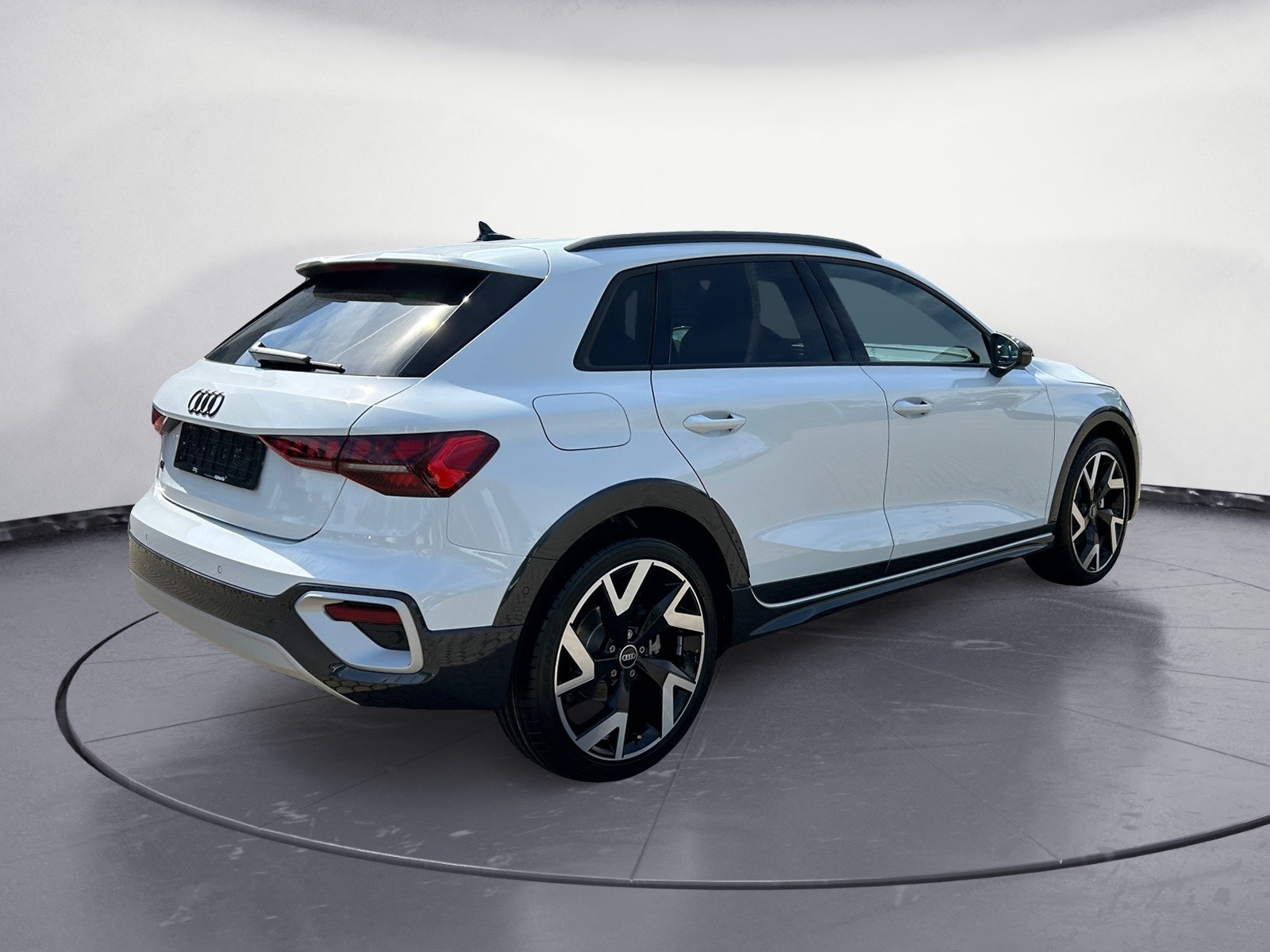Audi - A3 allstreet 35 TFSI 110(150) kW(PS ) S tronic