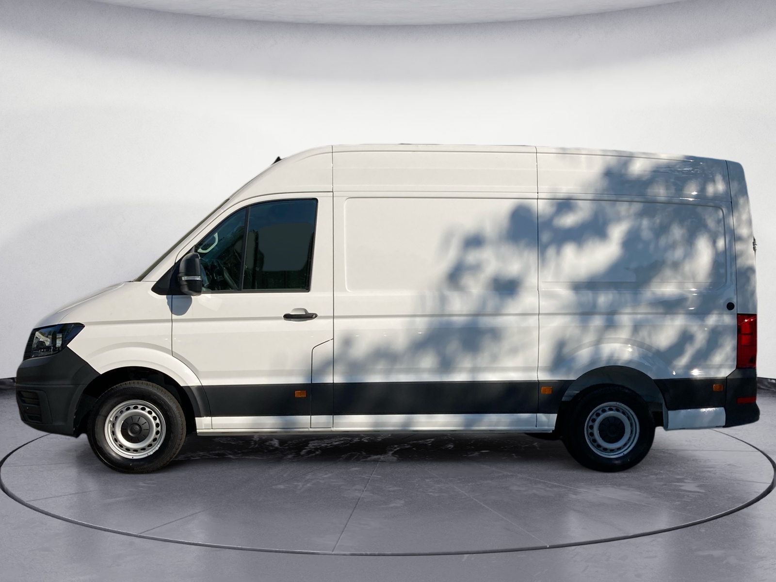 Volkswagen - Crafter 35 Kasten 2,0 l  Frontantrieb 6-Gang Radst. 3640 mm