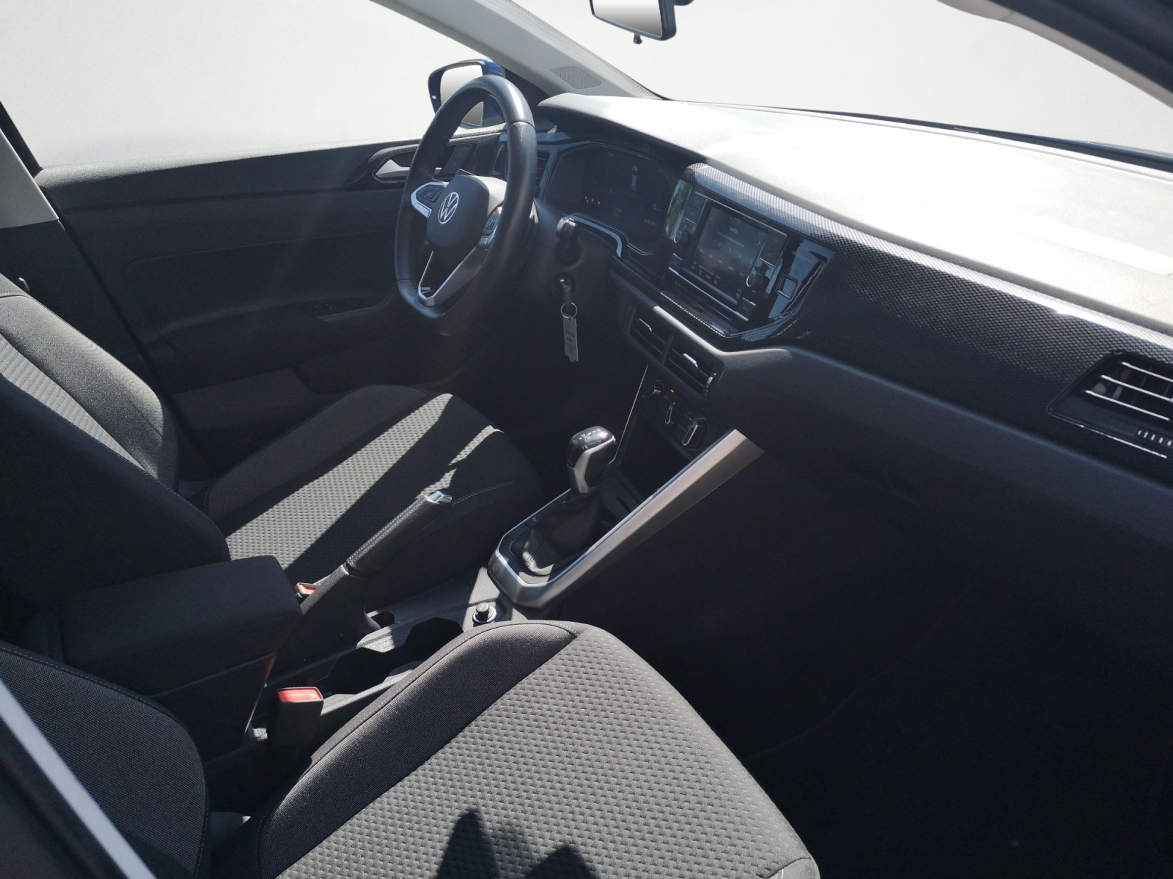 Volkswagen - Polo 1.0 TSI Life DSG
