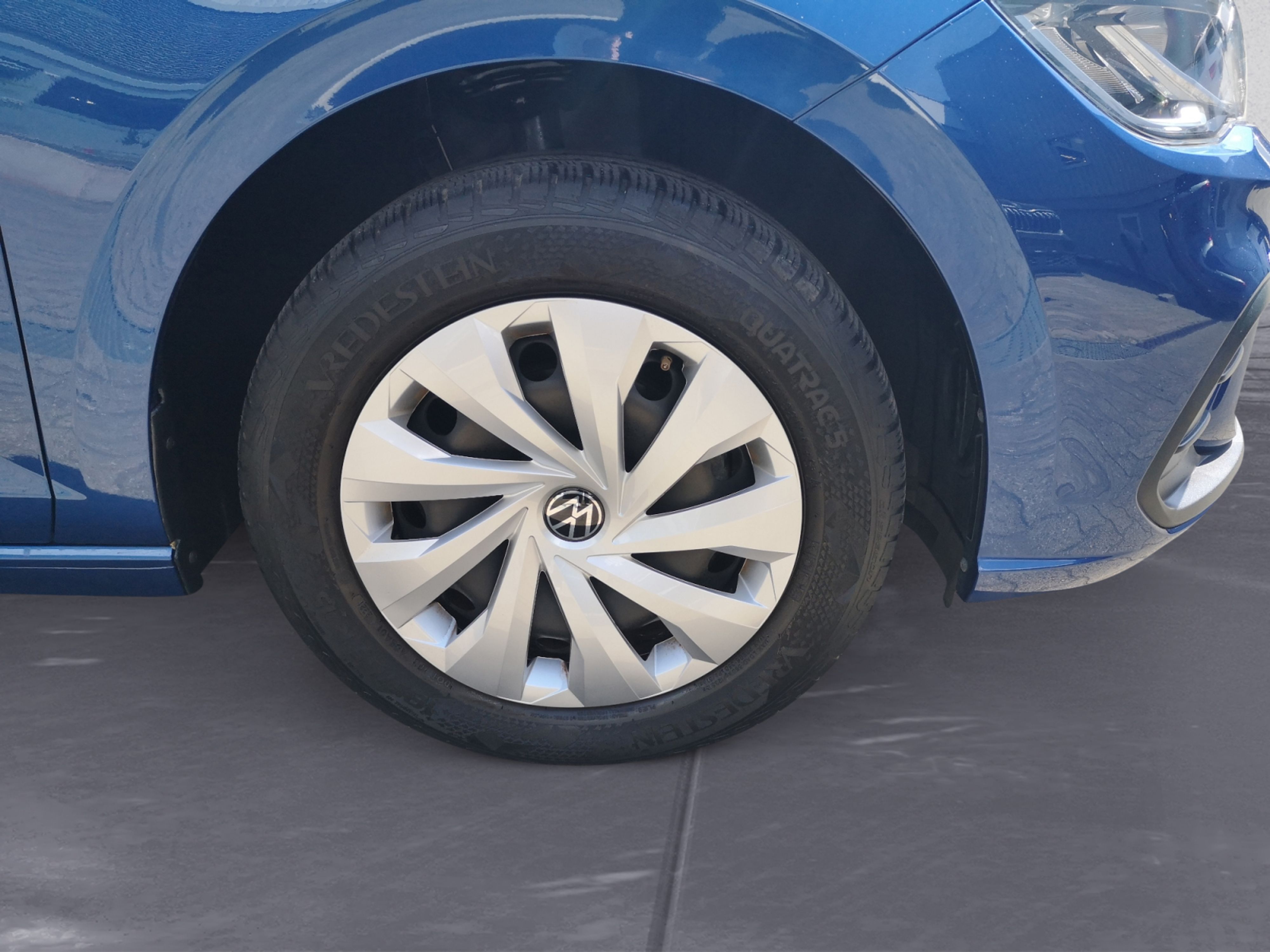 Volkswagen - Polo 1.0 TSI Life DSG