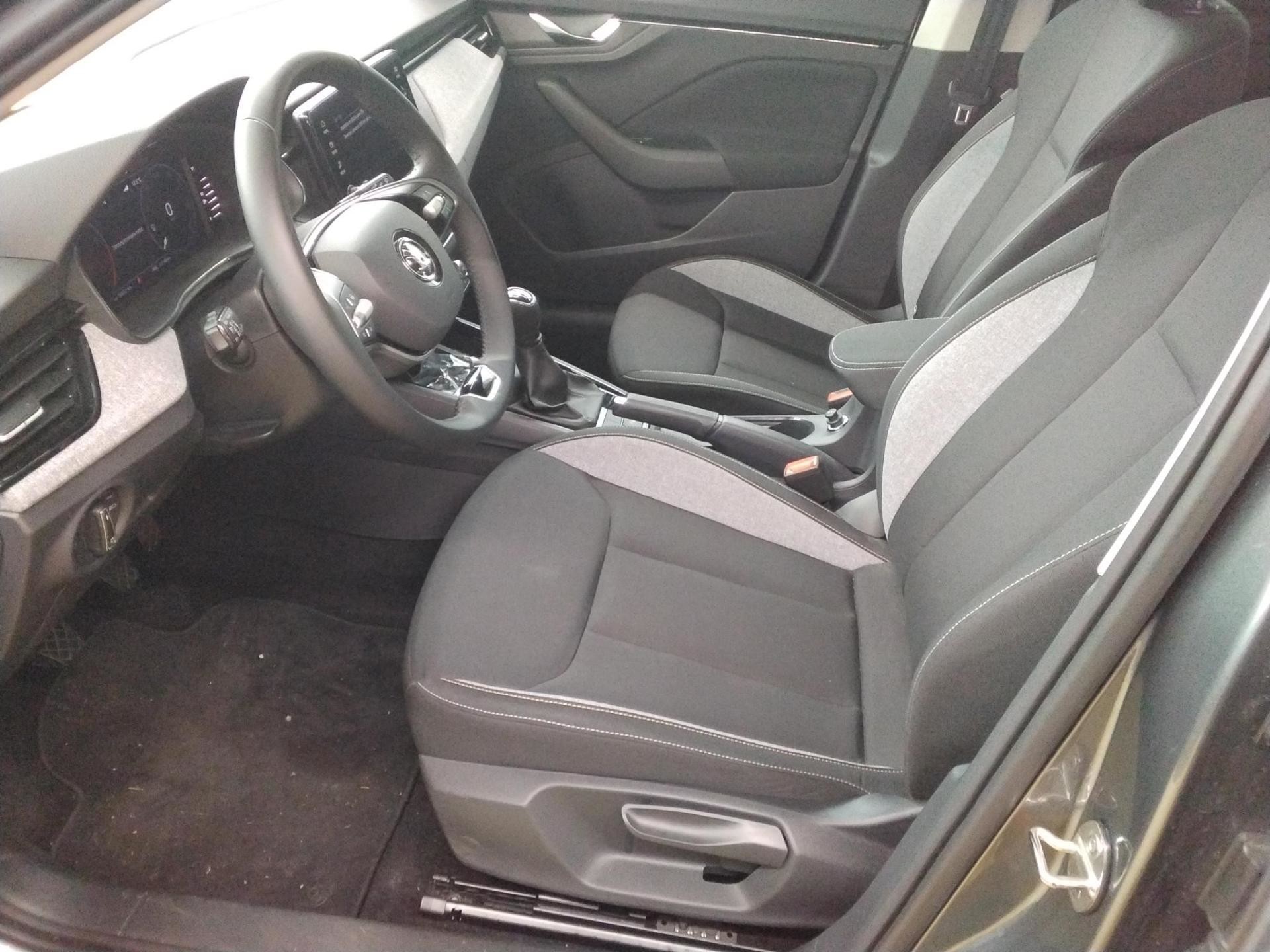 Skoda - Scala 1.0 TSI Drive