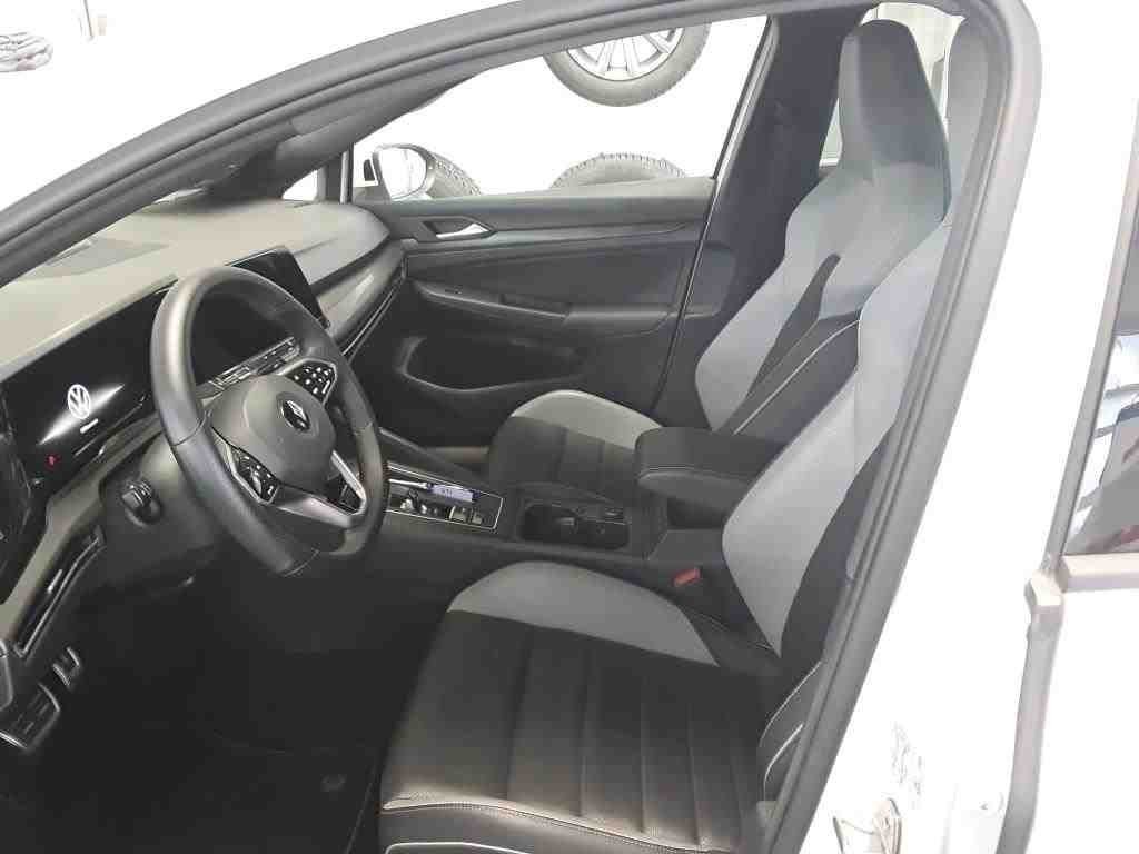 Volkswagen - Golf 2.0 TDI SCR DSG GTD