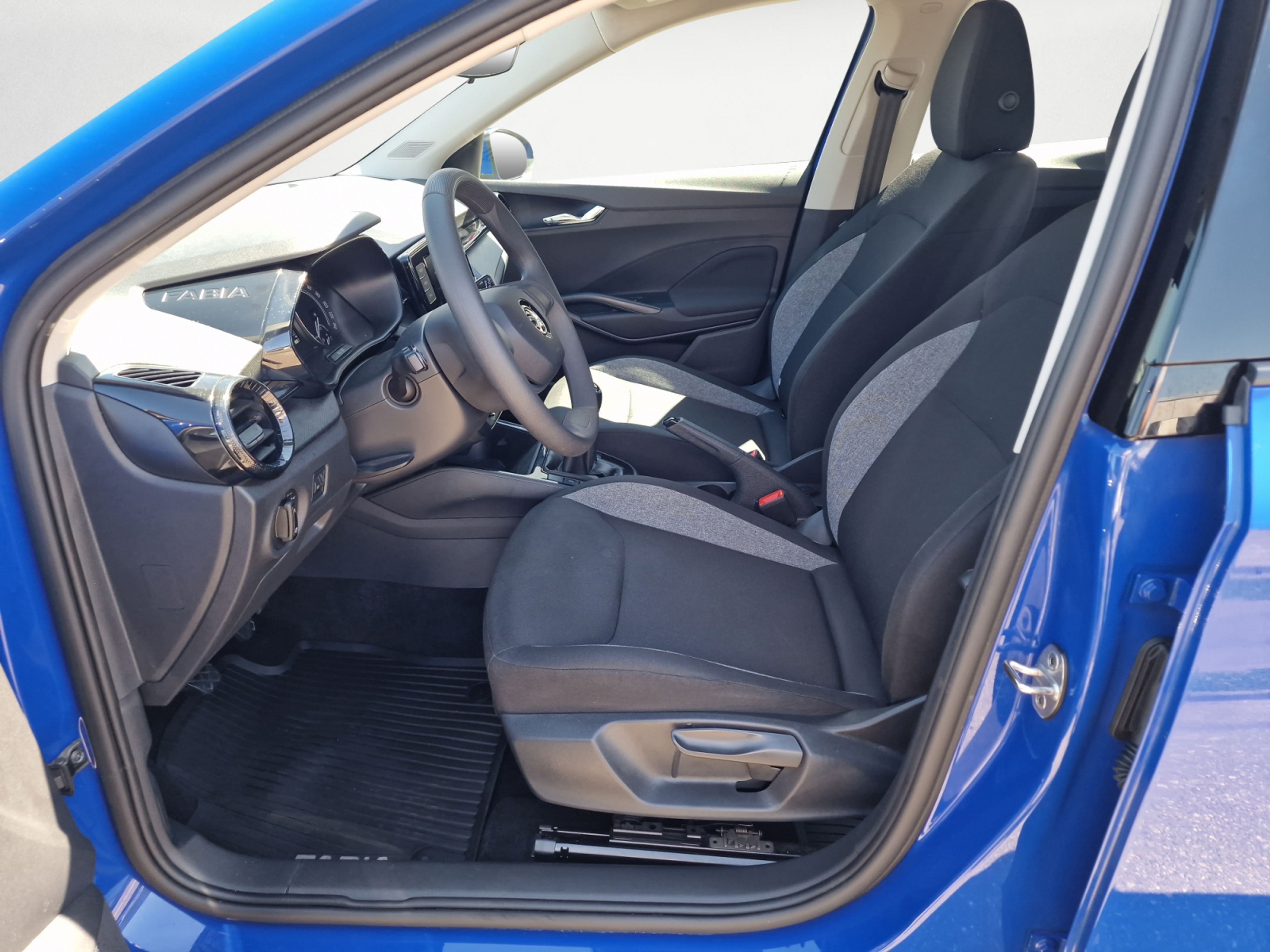 Skoda - Fabia 1.0 MPI Essence
