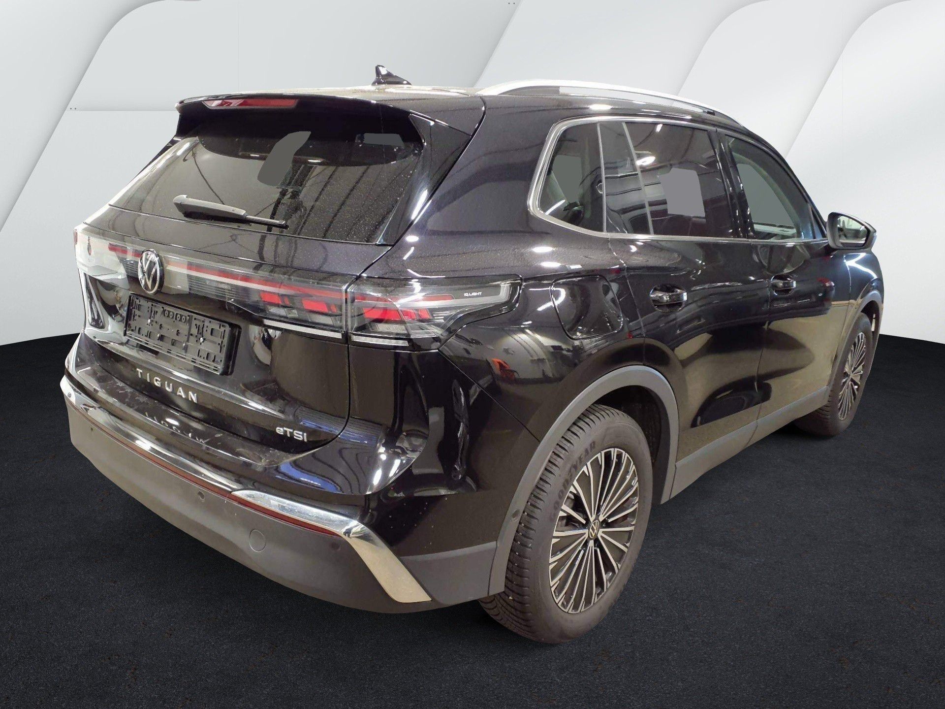 Volkswagen - Tiguan 1.5 eTSI OPF DSG Elegance