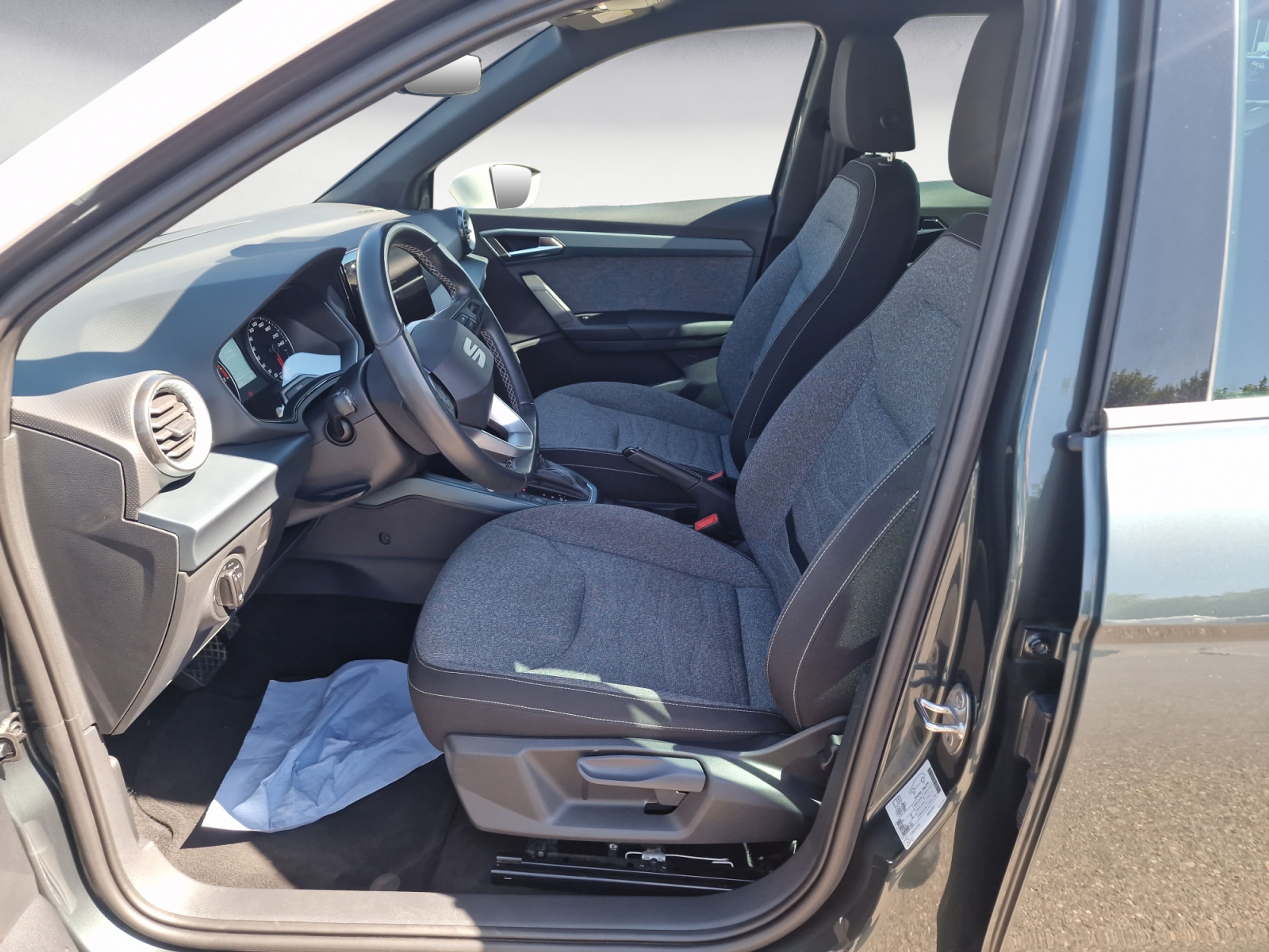 Seat - Arona 1.0 TSI