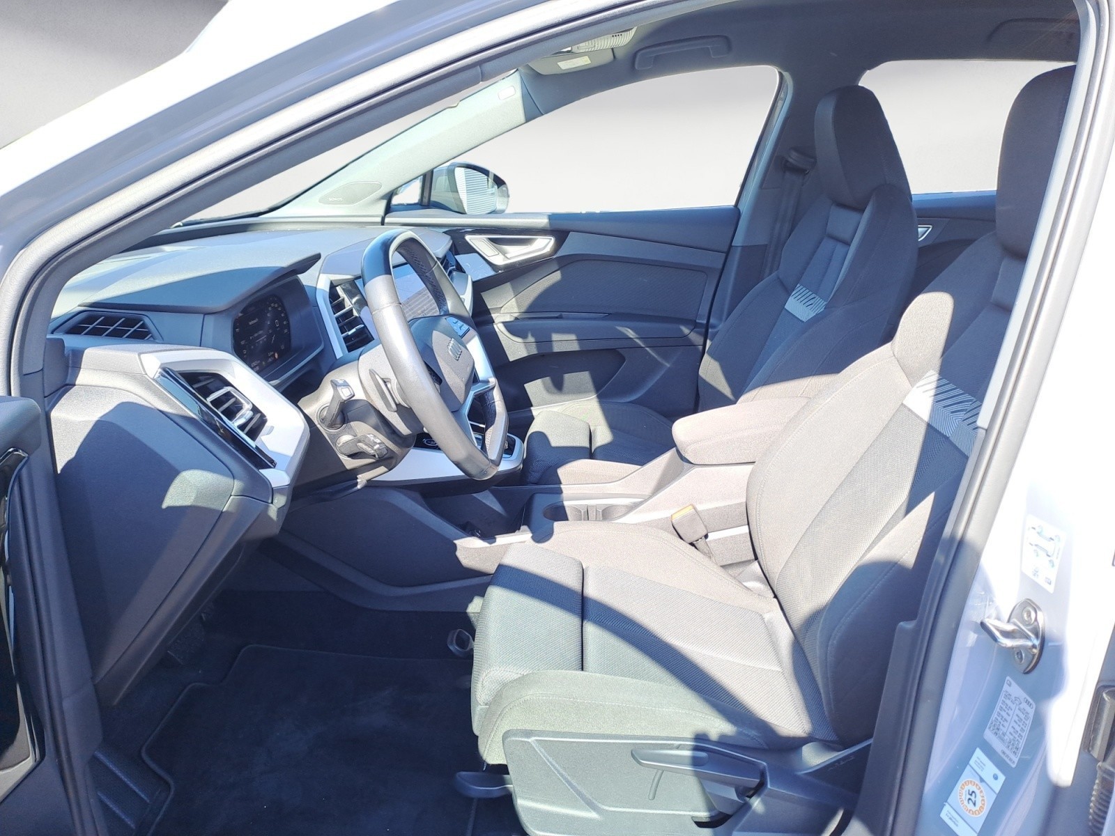 Audi - Q4 40 e-tron advanced
