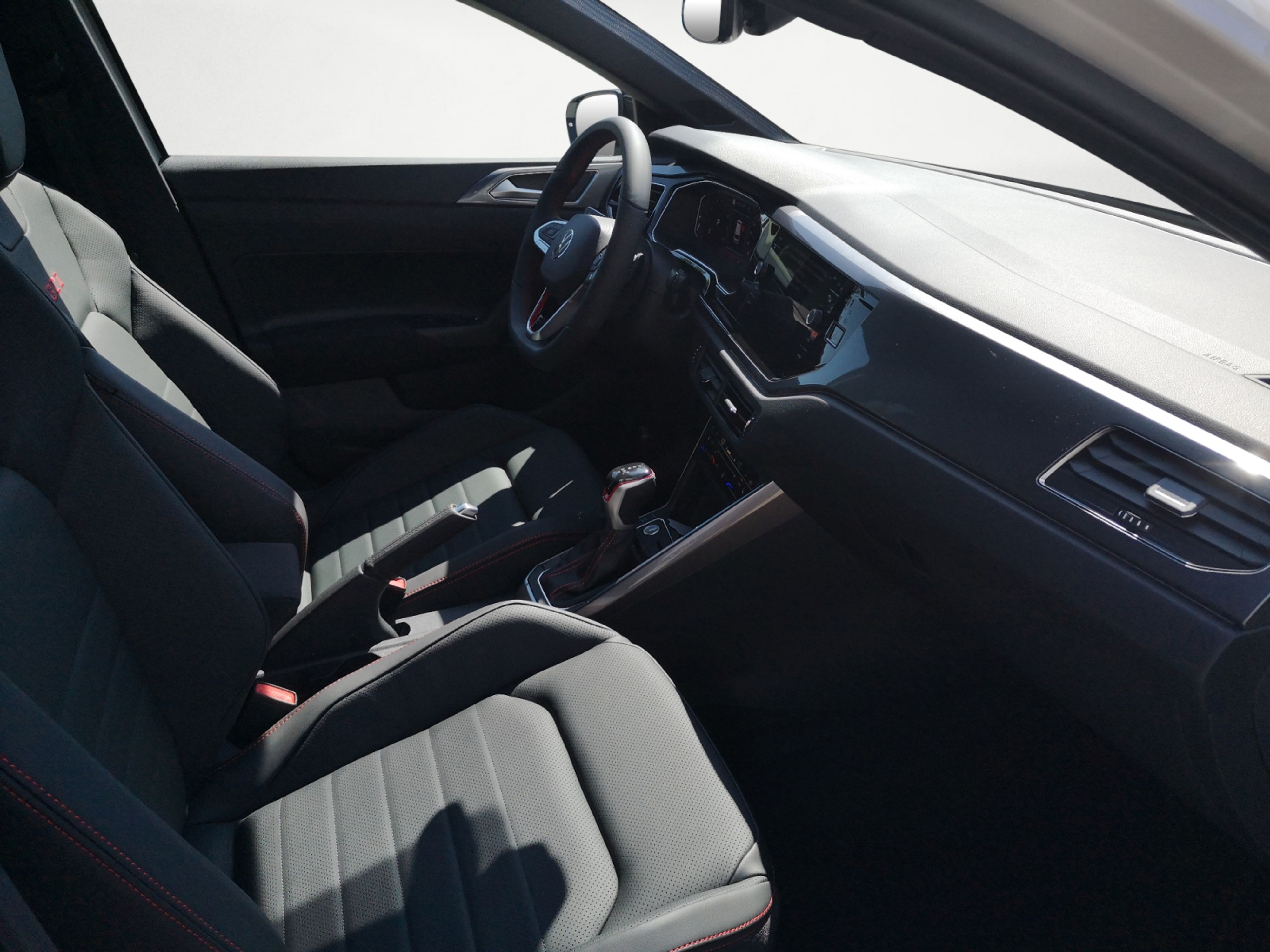 Volkswagen - Polo GTI 2.0 TSI DSG