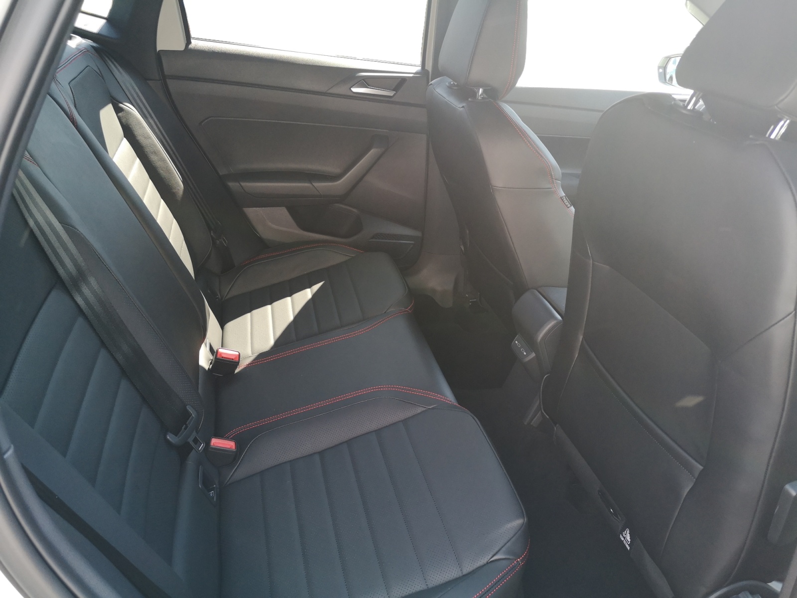 Volkswagen - Polo GTI 2.0 TSI DSG