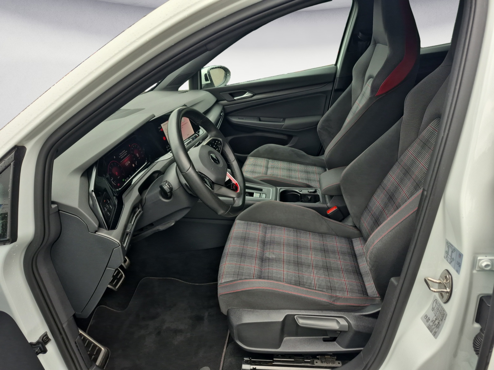 Volkswagen - Golf 2.0 TSI OPF DSG GTI