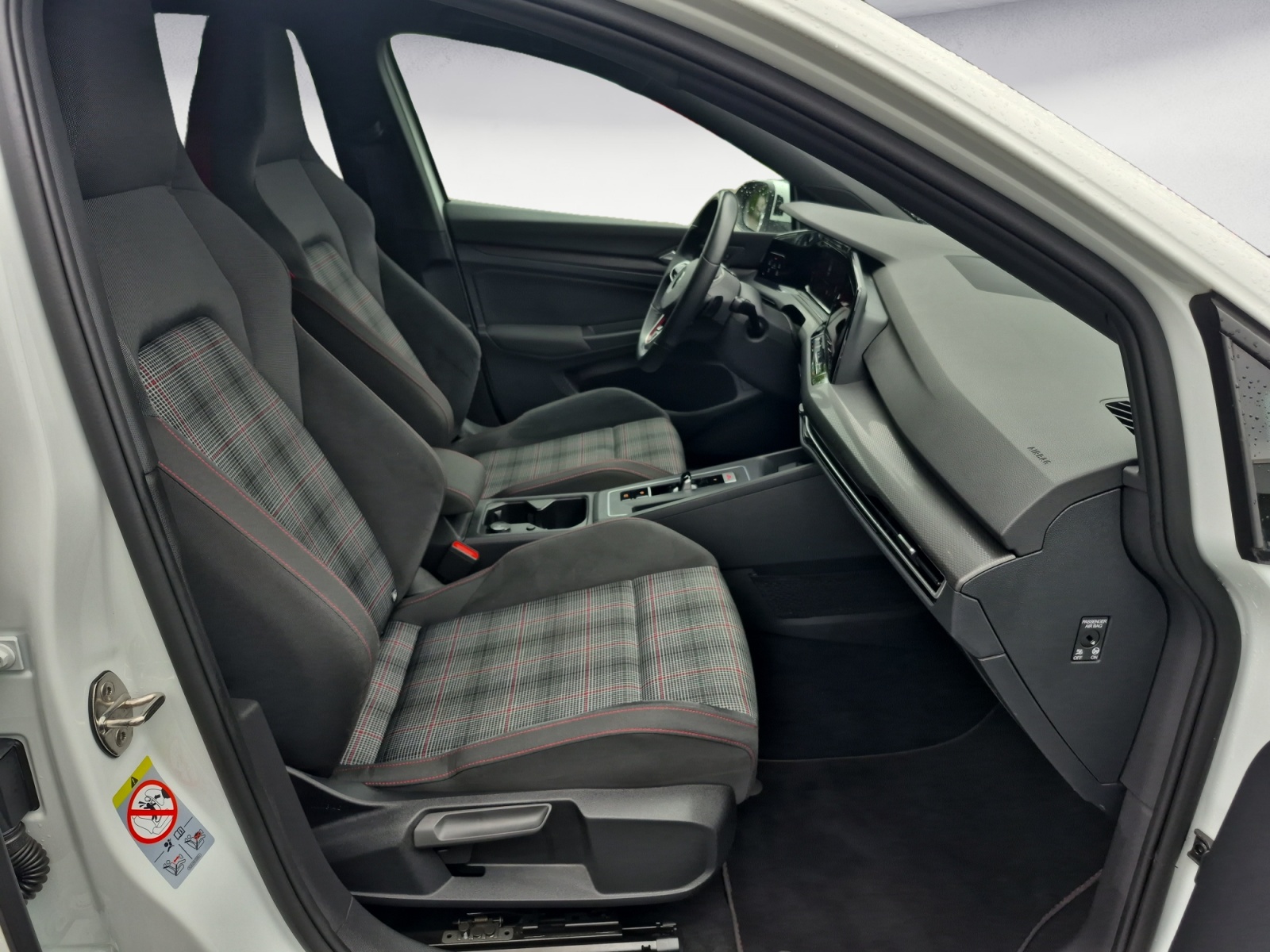 Volkswagen - Golf 2.0 TSI OPF DSG GTI