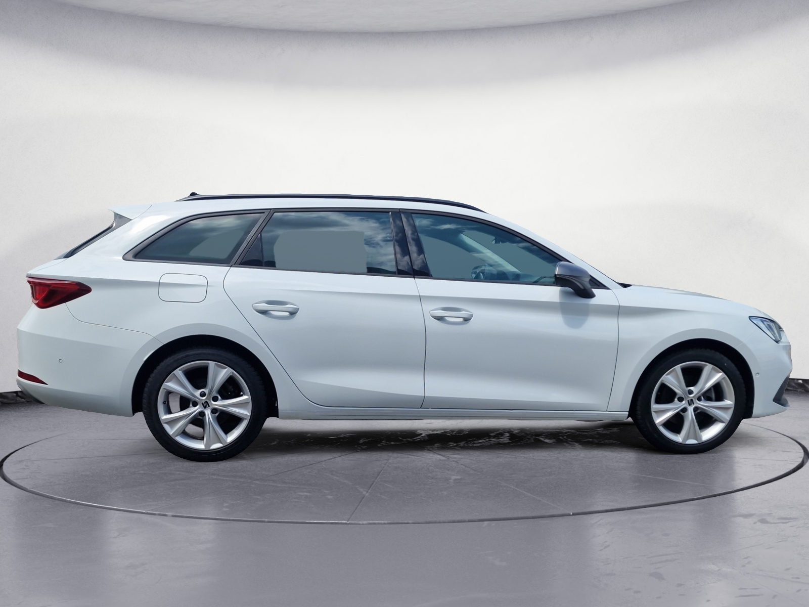 Seat - Leon Sportstourer 1.5 eTSI ACT OPF DSG FR
