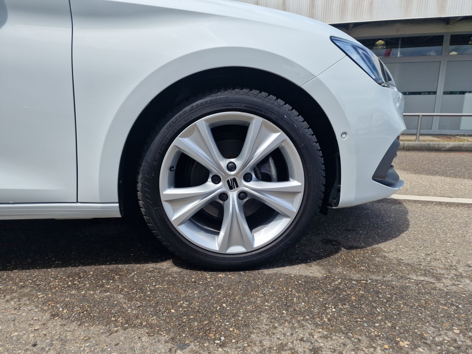 Seat - Leon Sportstourer 1.5 eTSI ACT OPF DSG FR
