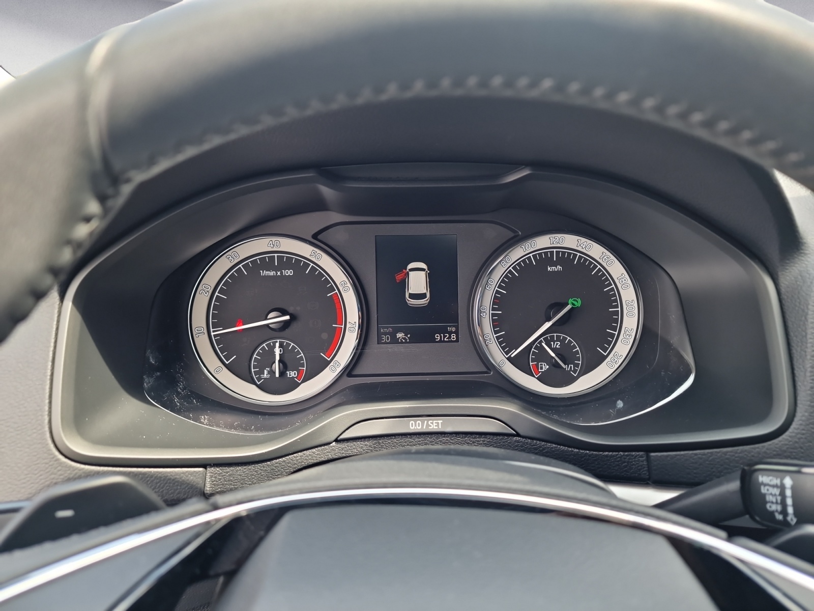 Skoda - Karoq 1.5 TSI ACT DSG Clever