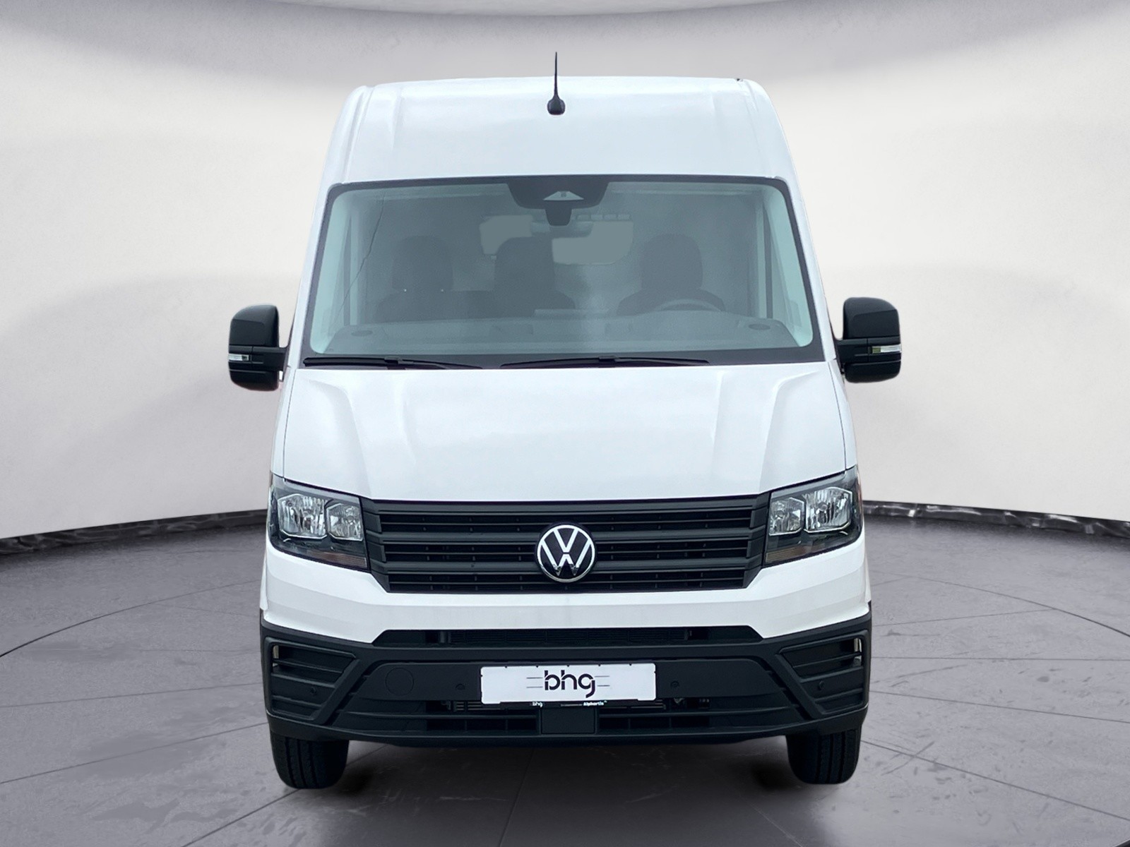 Volkswagen - Crafter 35 Kasten 2,0 l  Frontantr ieb 8-Gang Automatik Radst. 3640 mm