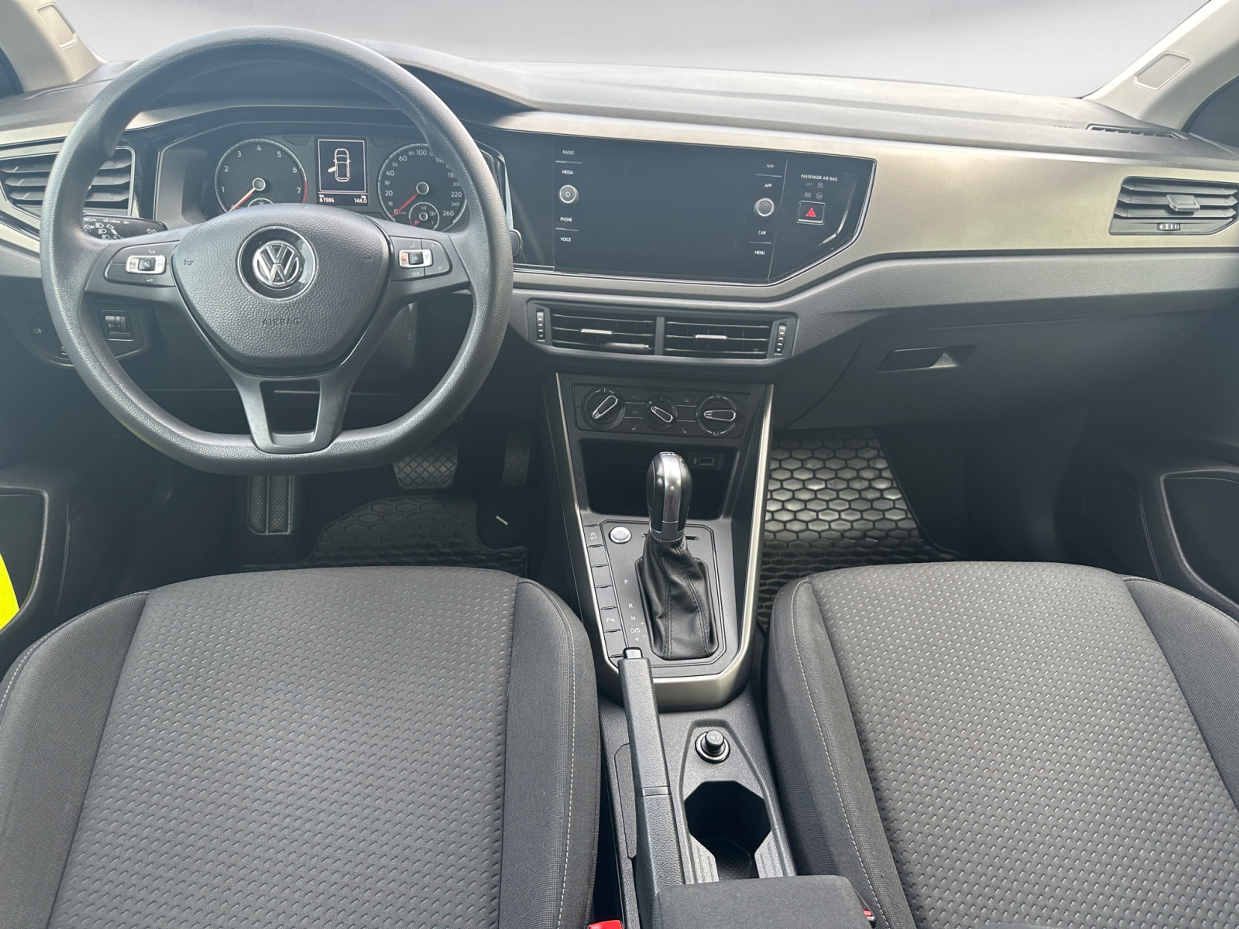 Volkswagen - Polo 1.0 TSI DSG OPF Comfortline
