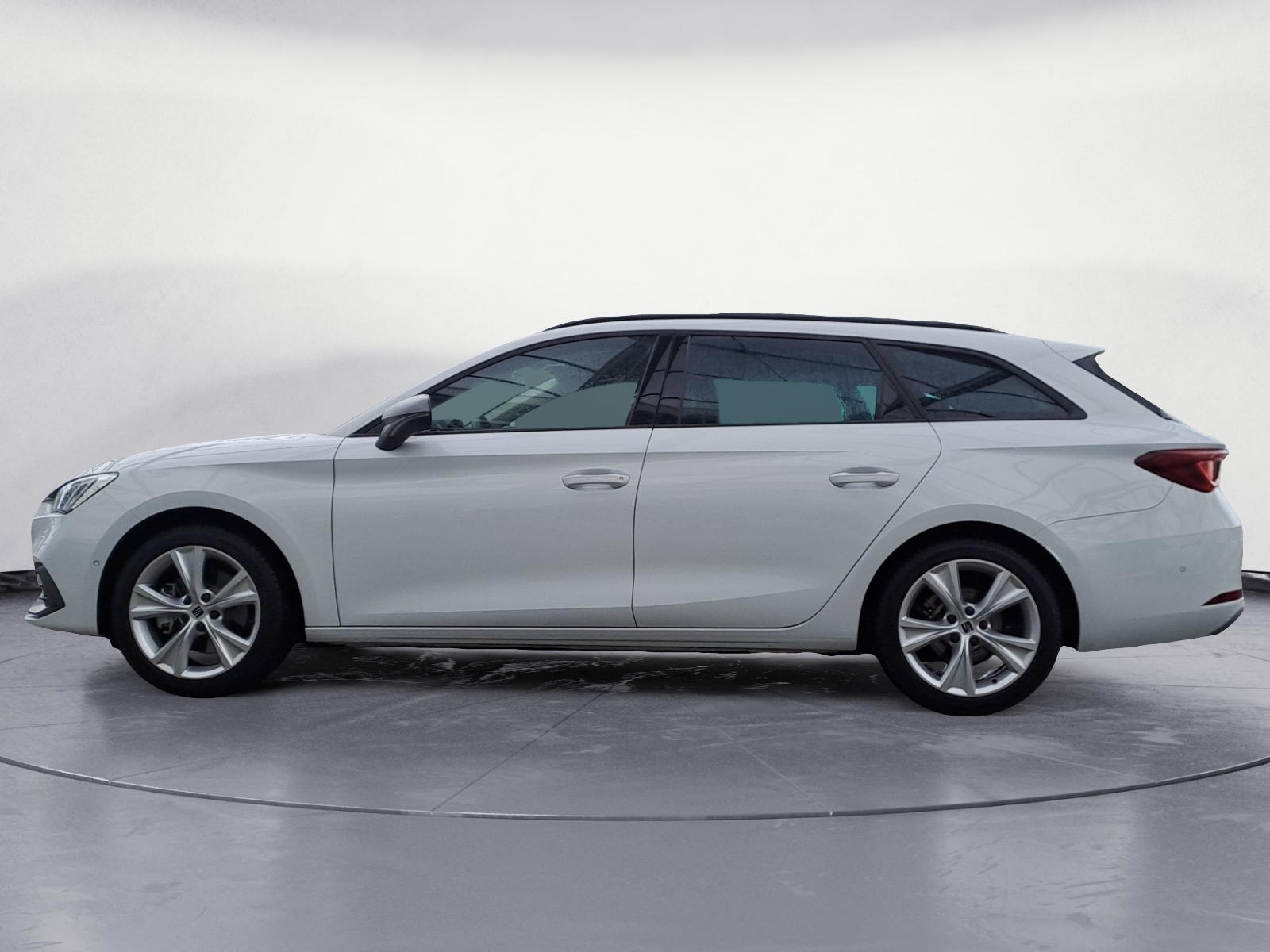 Seat - Leon Sportstourer 2.0 TDI DSG FR