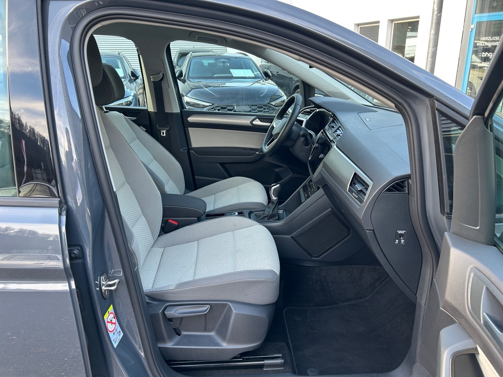 Volkswagen - Touran 1.5 TSI ACT OPF Comfortline